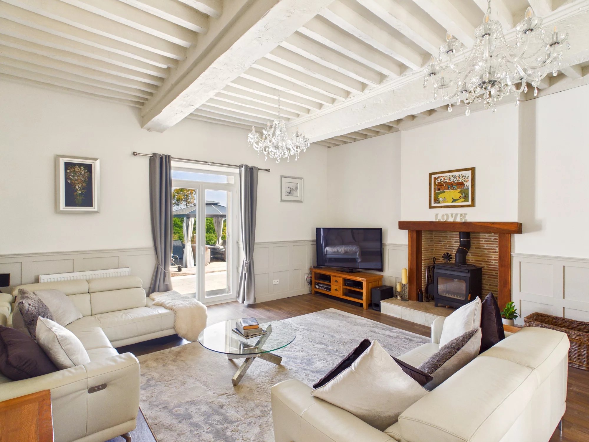 Exceptional 20-Hectare domaine near Lauzun,  – France – BVI85207