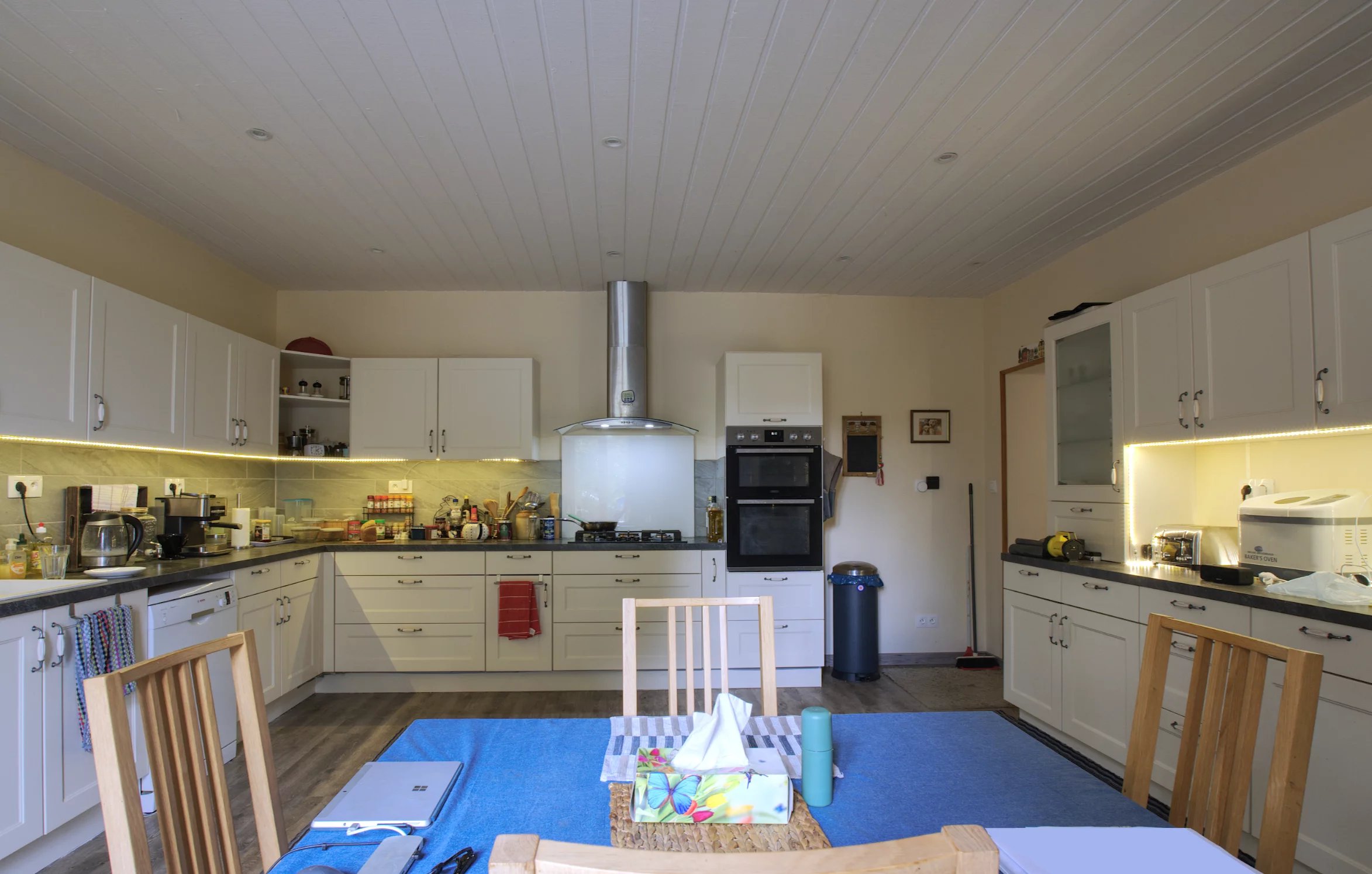 Charming 4-bedroom property in a quiet lovely setting, above ground pool,  – France – BVI85309