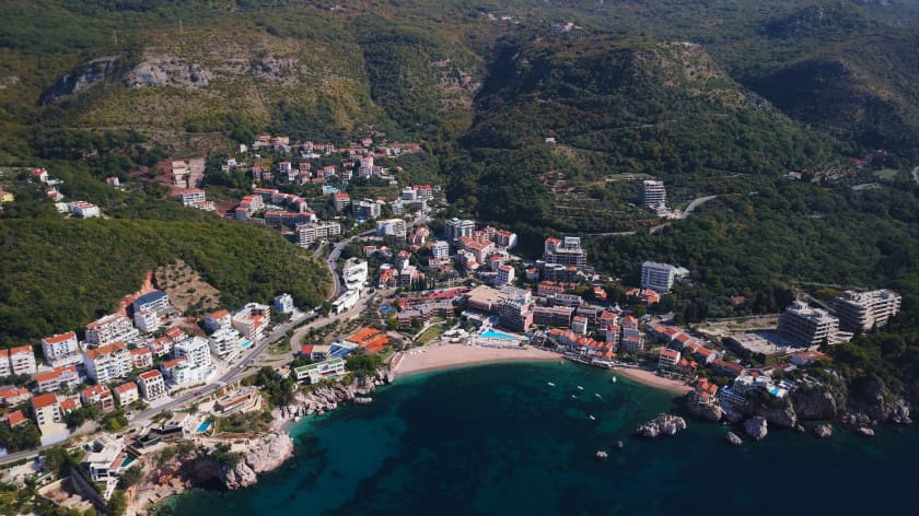 Pržno Apartment for Sale — 2 Bedrooms, 68 m², 900m from Pržno Beach, Montenegro – MRE