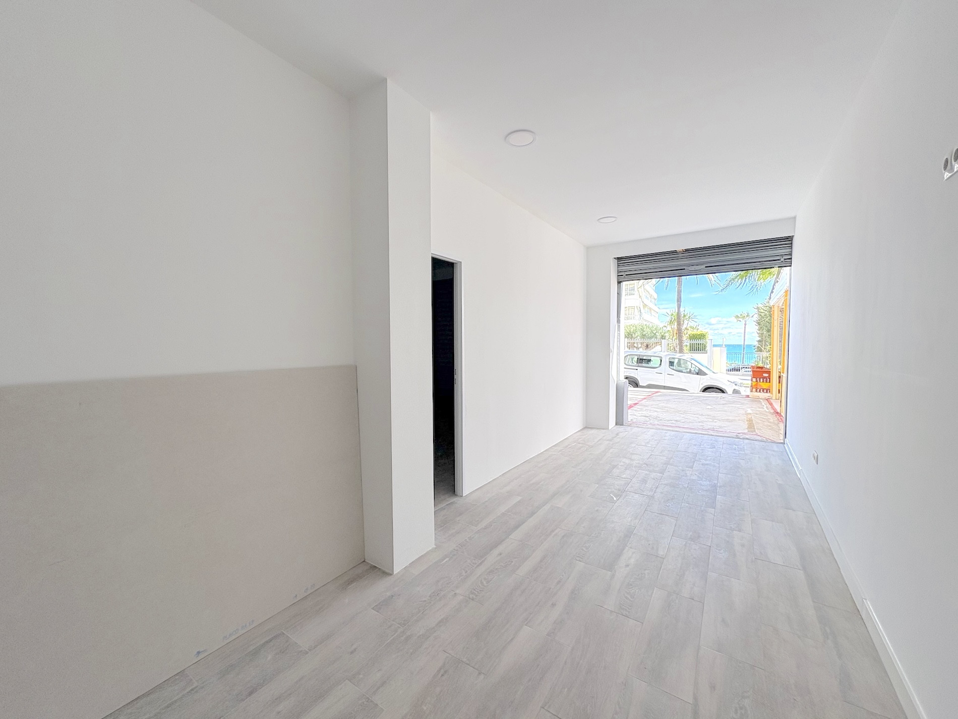 Commercial Premises in Benalmadena, Malaga, Spain – 428-05332P