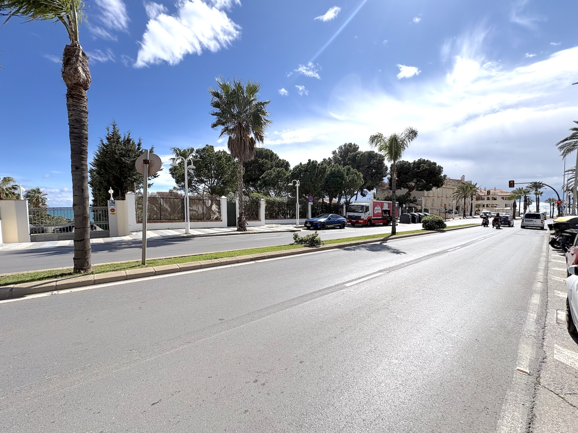 Commercial Premises in Benalmadena, Malaga, Spain – 428-05332P