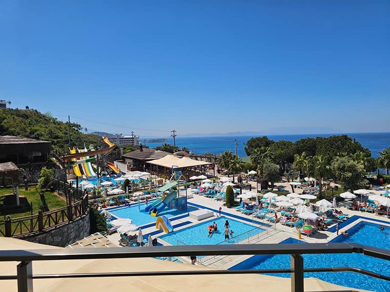 Twin Suite Sea View Apartment on a 5 star resort in Kusadasi – TC1989