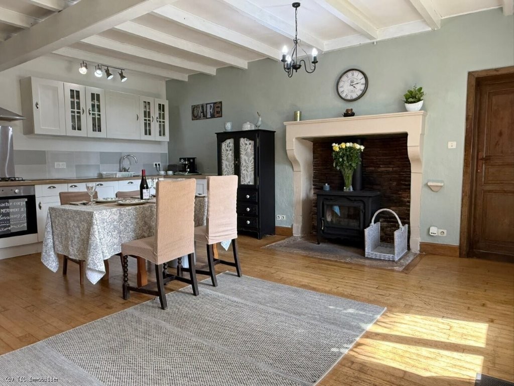 4 bedroom House in Nanteuil-En-Vallee, Nanteuil-En-Vallée, France – r7478