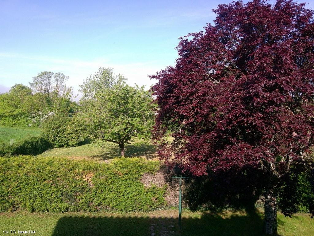 3 bedroom House in Villefagnan, France – r7473