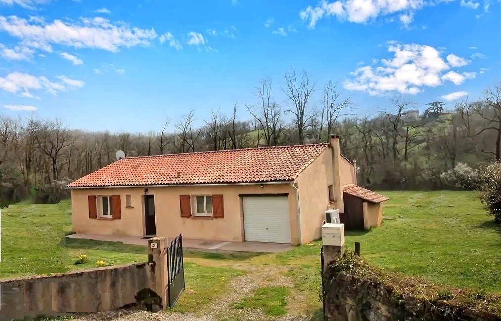 3 bedroom maison in Monesties, Tarn, France