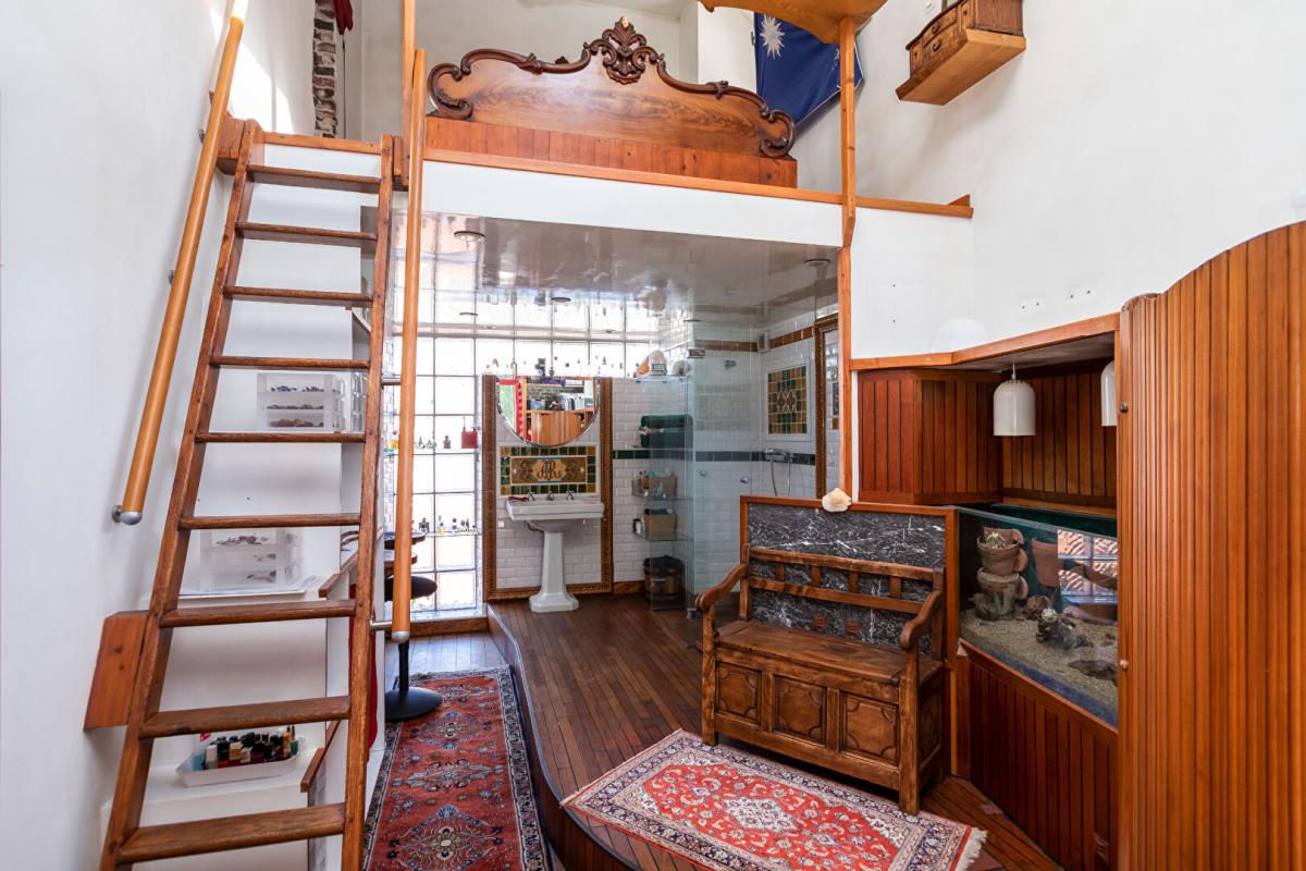 3 bedroom immeuble in Les Lilas, Seine-Saint-Denis, France