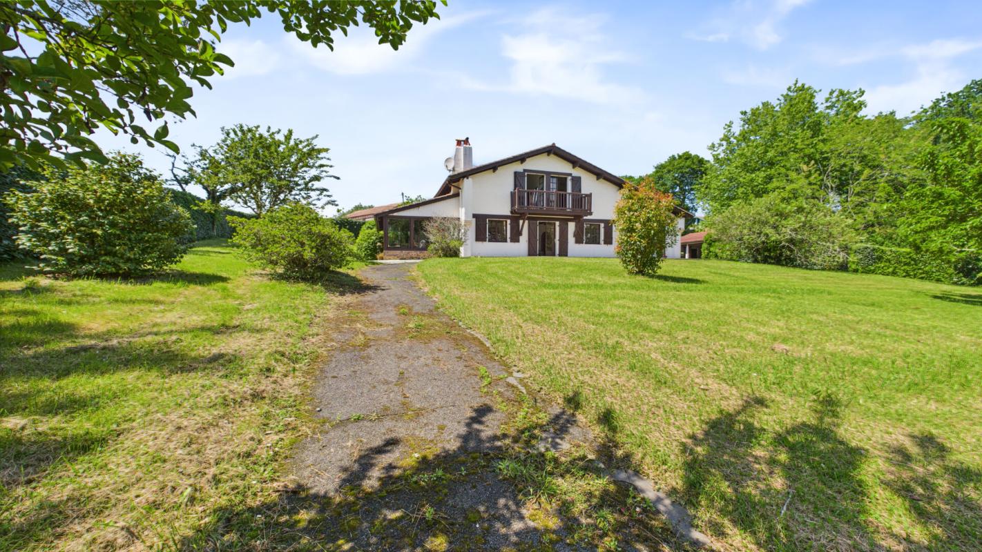 5 bedroom maison in Arbonne, Pyrénées-Atlantiques, France