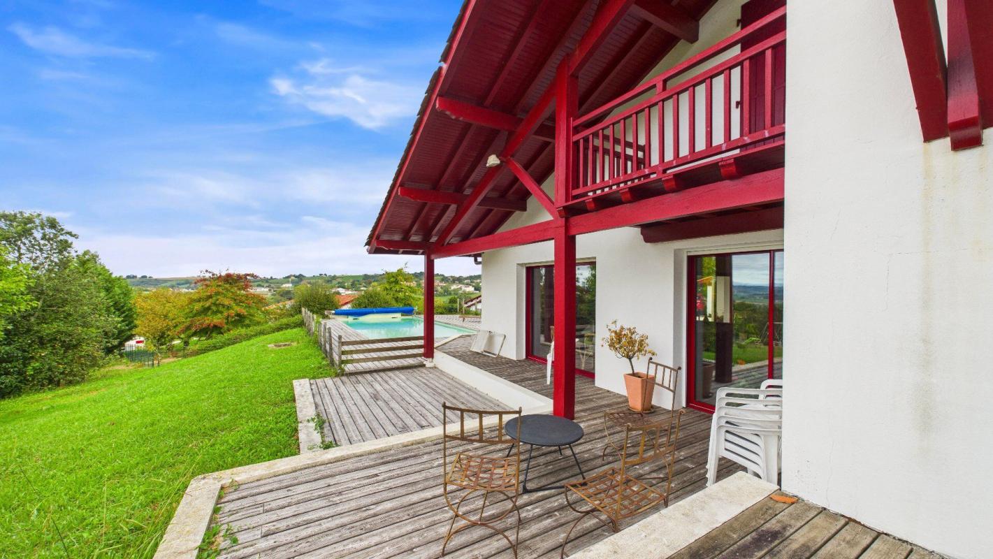 7 bedroom maison in Bardos, Pyrénées-Atlantiques, France