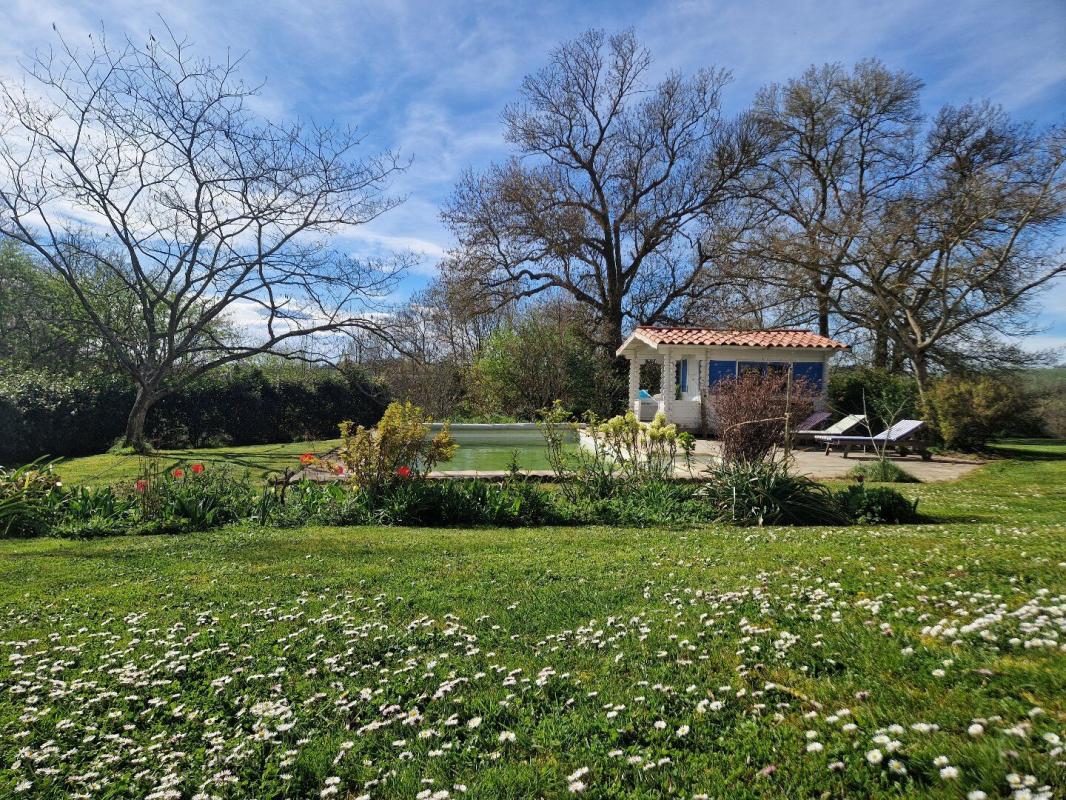 8 bedroom demeure in Bonnac, Ariège, France