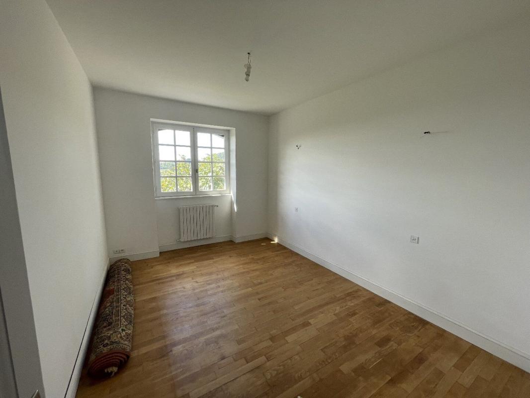 3 bedroom propriete in Yssandon, Corrèze, France