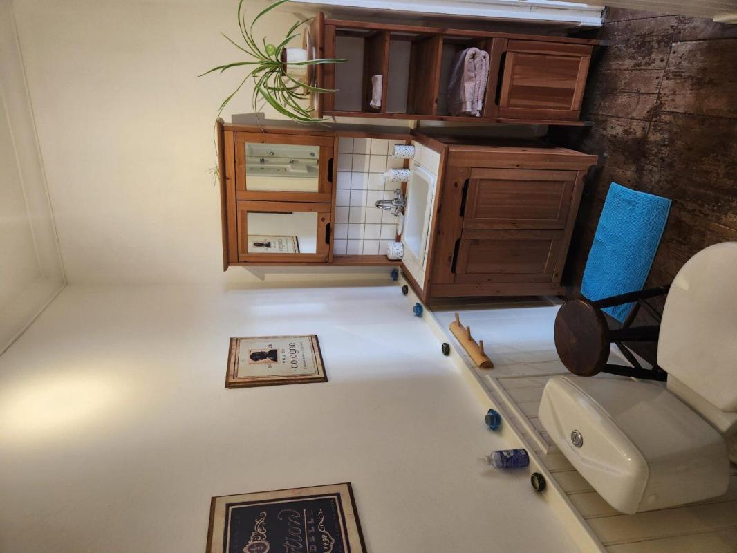 8 bedroom chambres d’hotes in Champagne Mouton, Charente, France