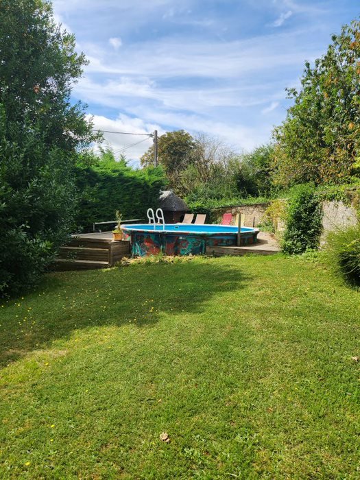 8 bedroom chambres d’hotes in Champagne Mouton, Charente, France