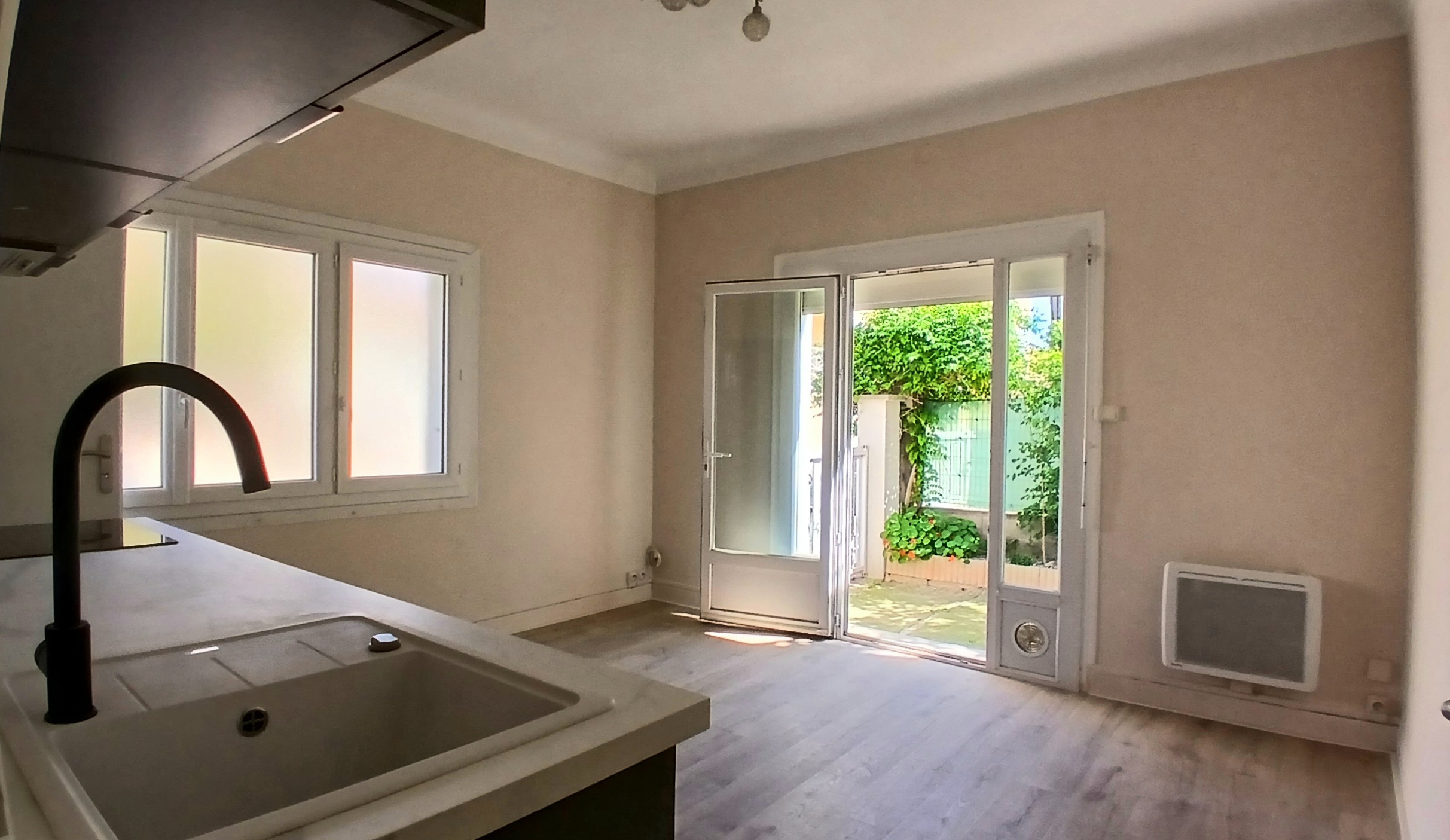 2 bedroom Apartment in Valras Plage, Herault, France – vb216000e