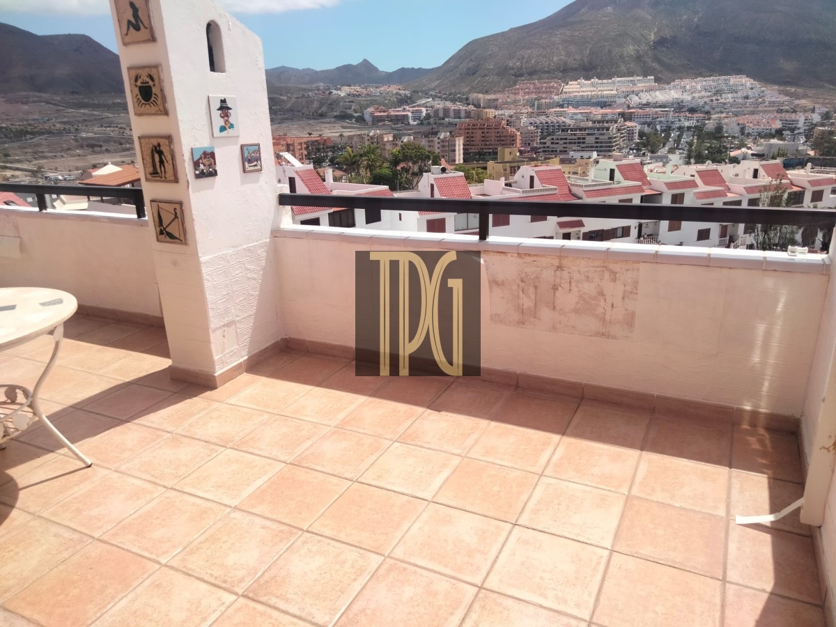 3 Bedroom Apartment for Sale in Los Cristianos, Arona – OPN1927R