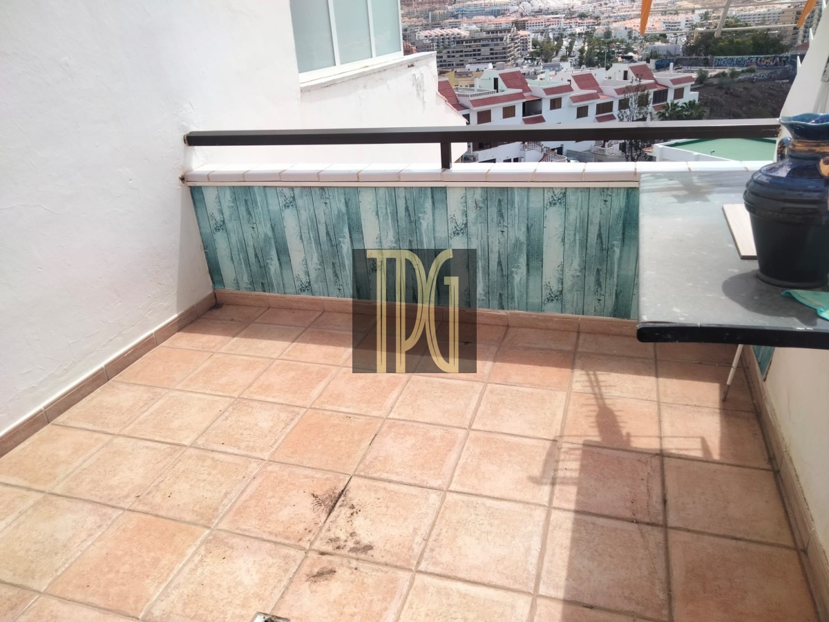 3 Bedroom Apartment for Sale in Los Cristianos, Arona – OPN1927R