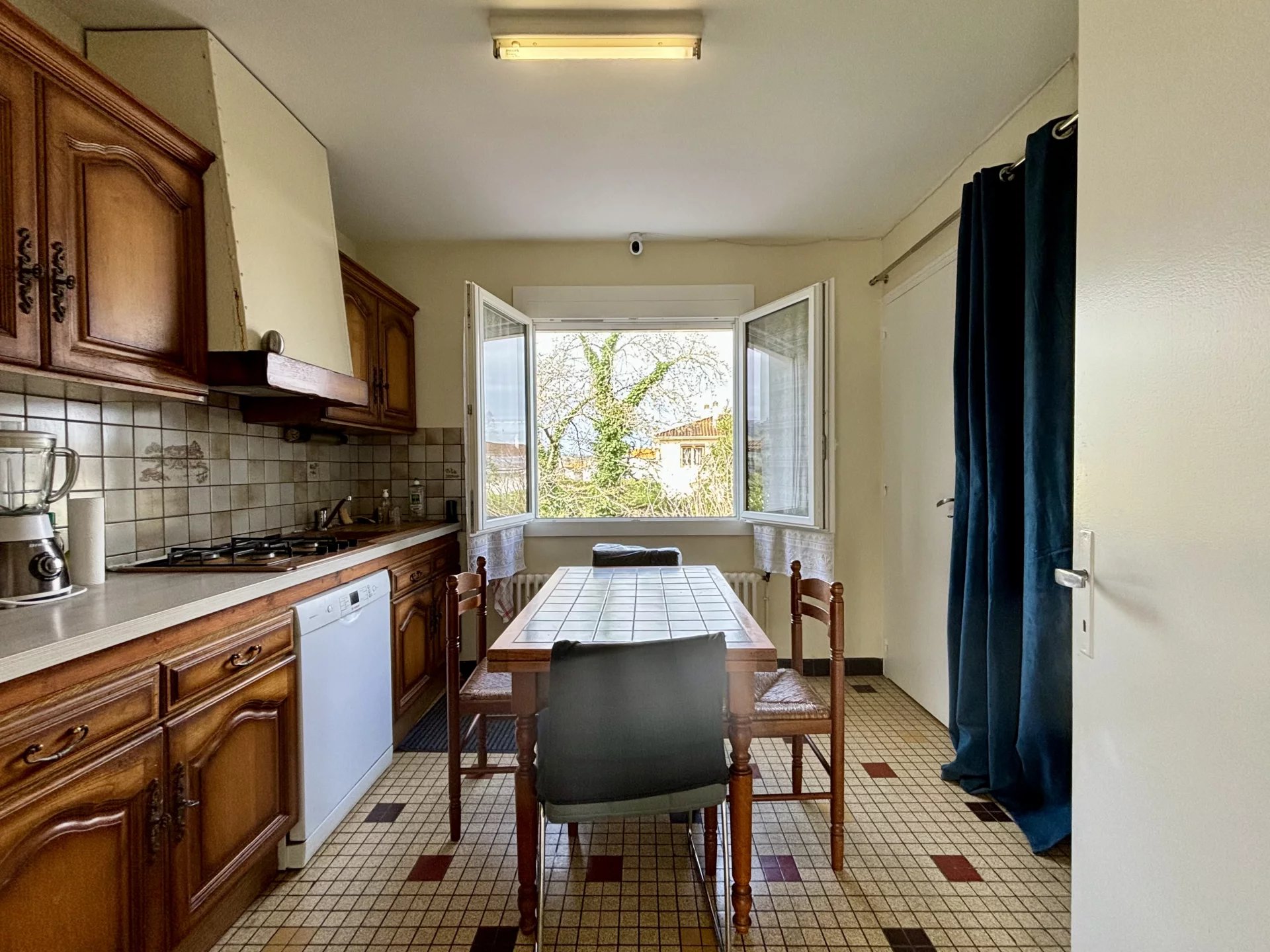 House on large plot, close to amenities, Aquitaine – France – BVI74469