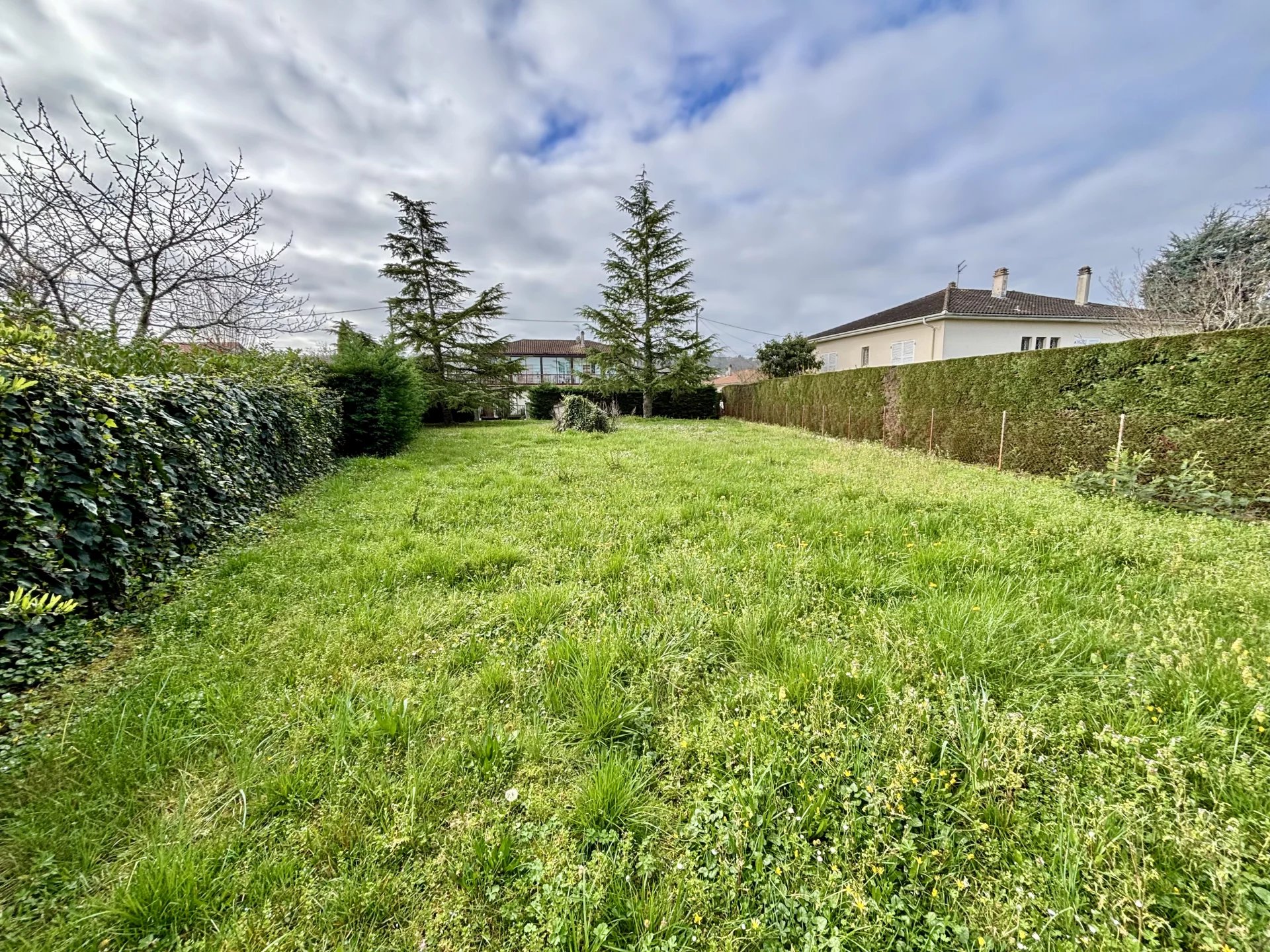 House on large plot, close to amenities, Aquitaine – France – BVI74469