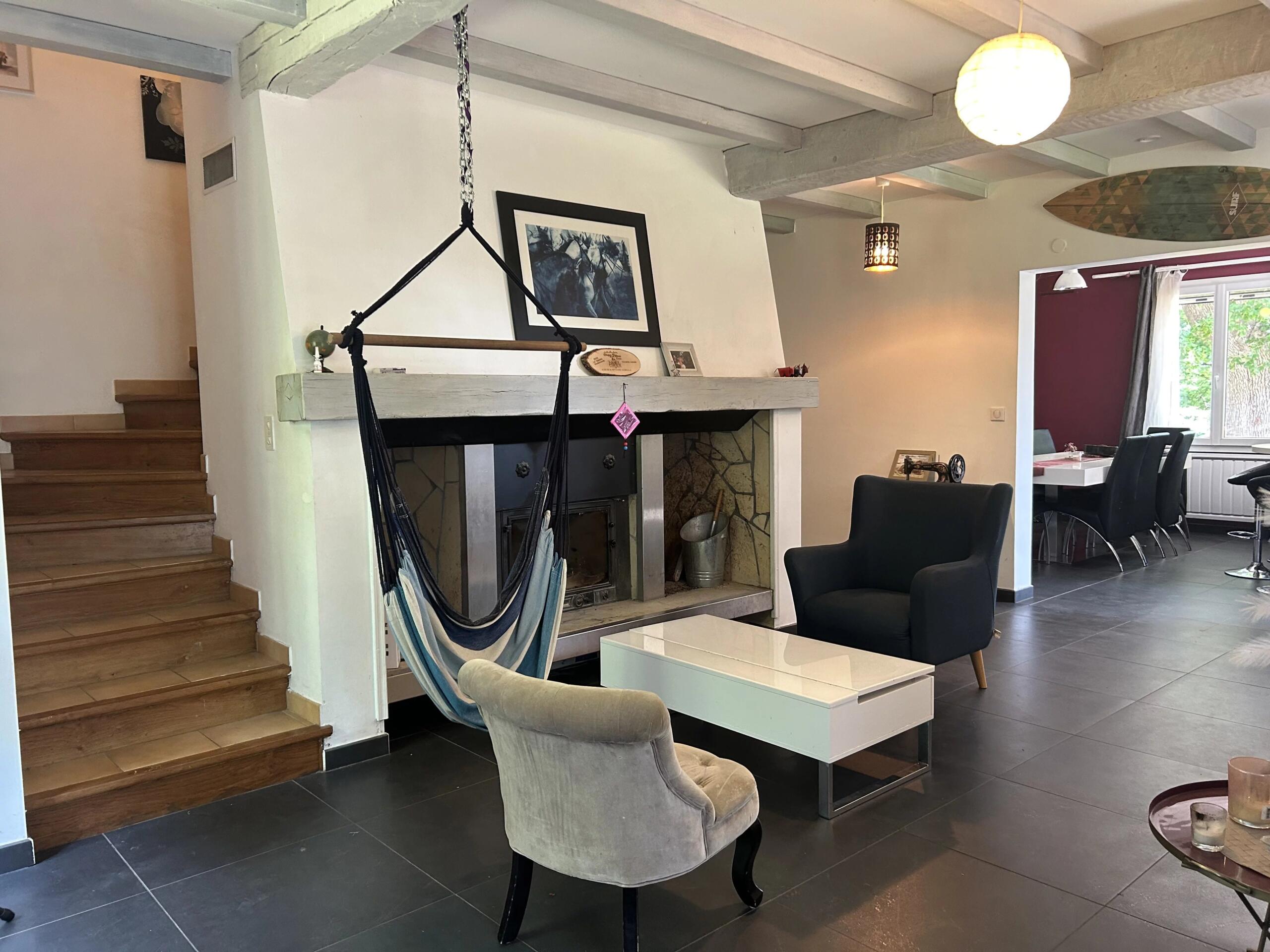 Beautiful 3-Bedroom Family Home on 5 Hectares with Fields and Woodland – Sérignac, Tarn-et-Garonne, Midi-Pyrénées – France – BVI85327