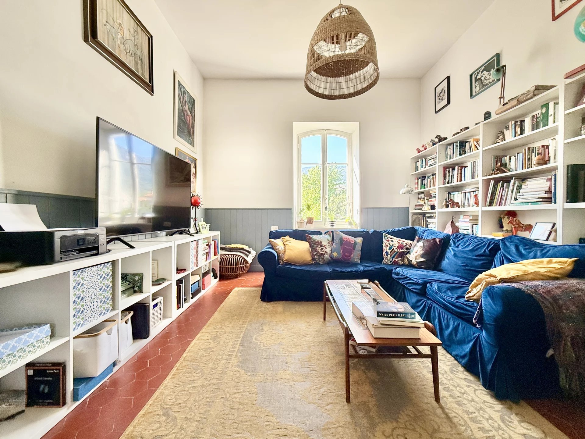 Unique historic property in a commanding position in town, Languedoc-Roussillon – France – BVI70424