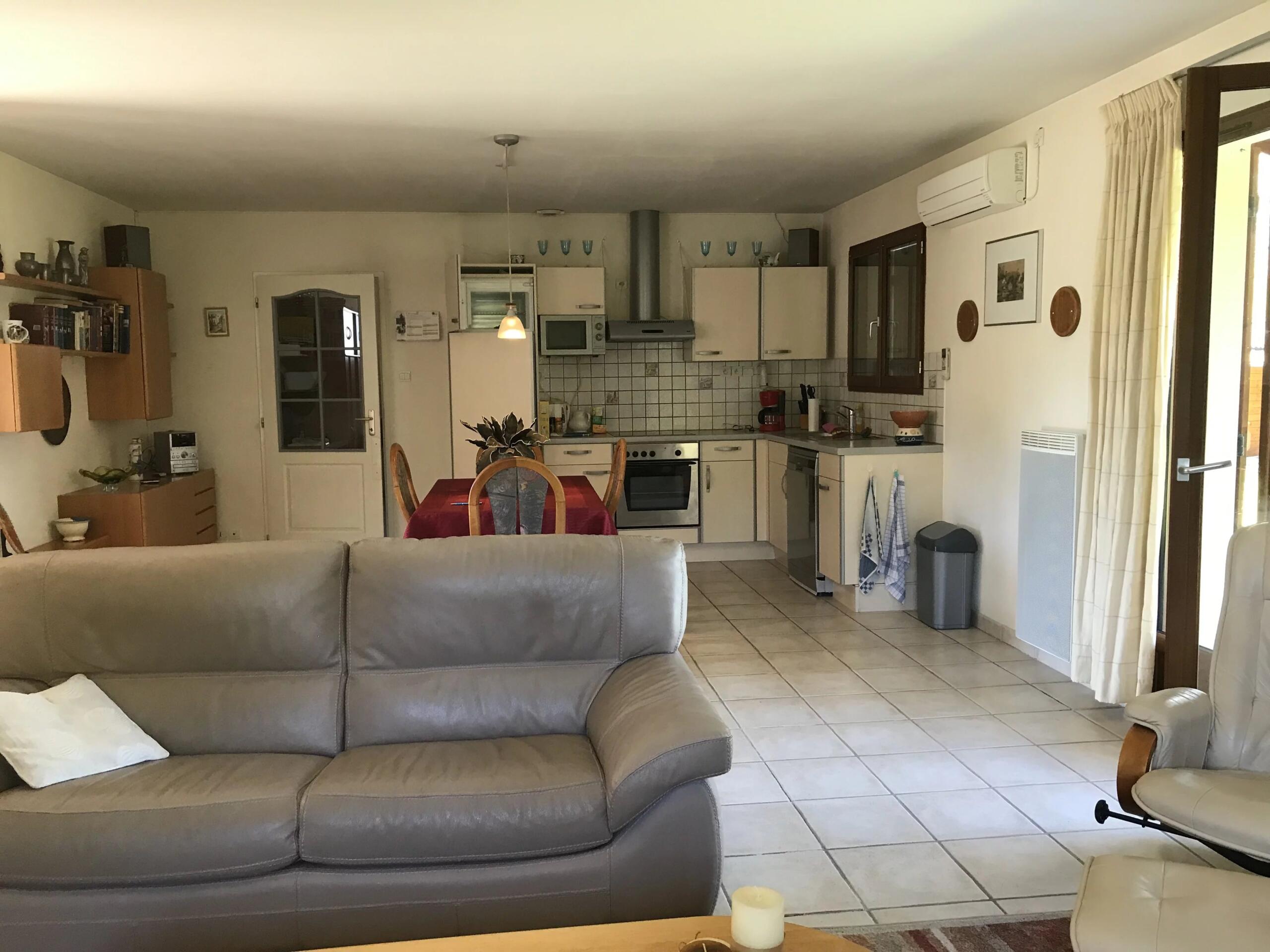 Modern detached bungalow a few minutes from amenities, Limousin – France – BVI85172
