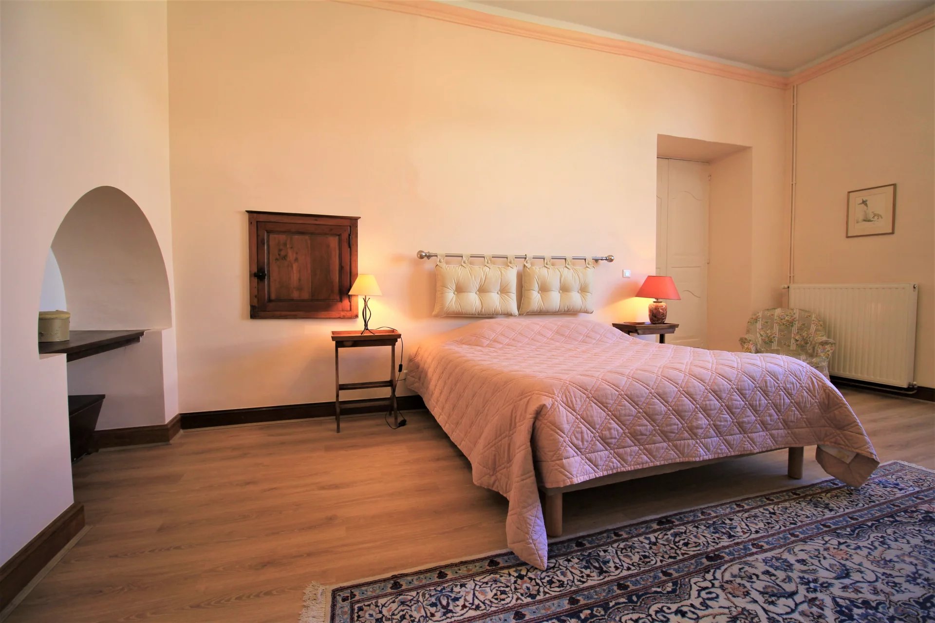 Stunning chartreuse with infinity pool, a stone’s throw from a lively bastide, Aquitaine – France – BVI71324