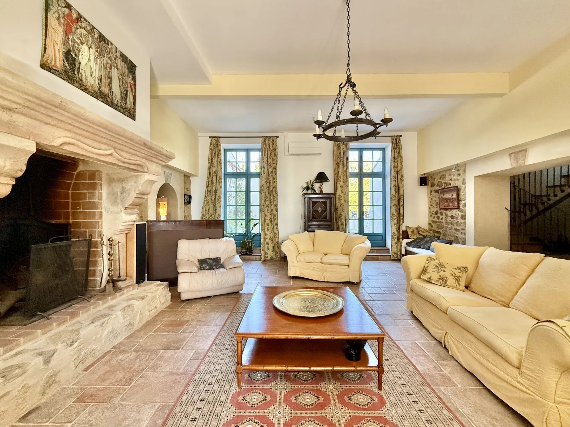 CARCASSONNE Beautifully presented grand home in the ideal setting, Languedoc-Roussillon – France – BVI82677