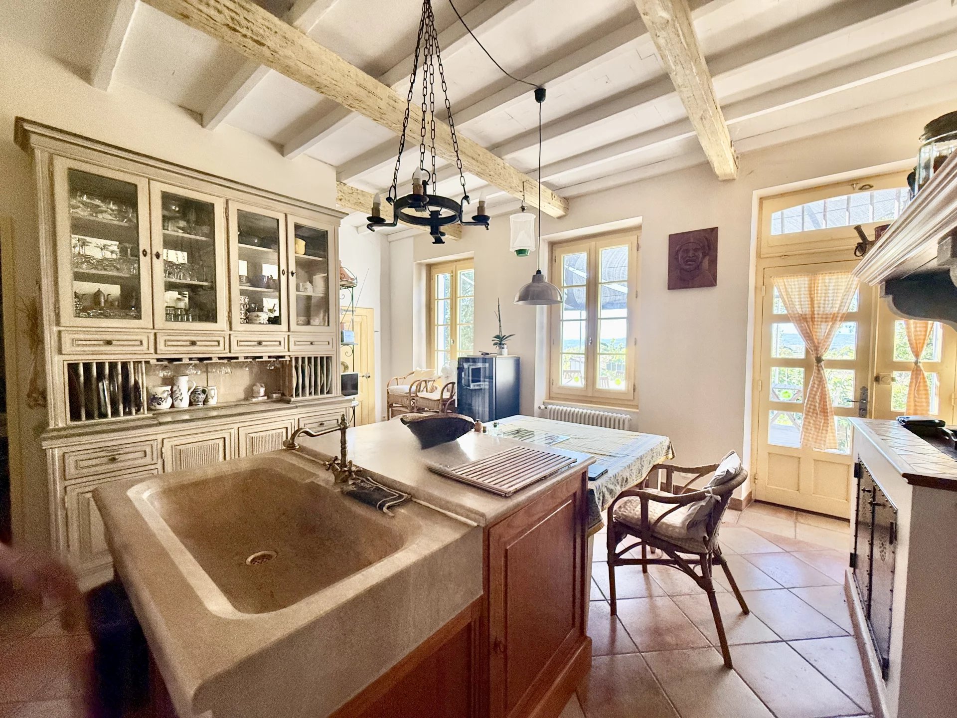 CARCASSONNE Beautifully presented grand home in the ideal setting, Languedoc-Roussillon – France – BVI82677