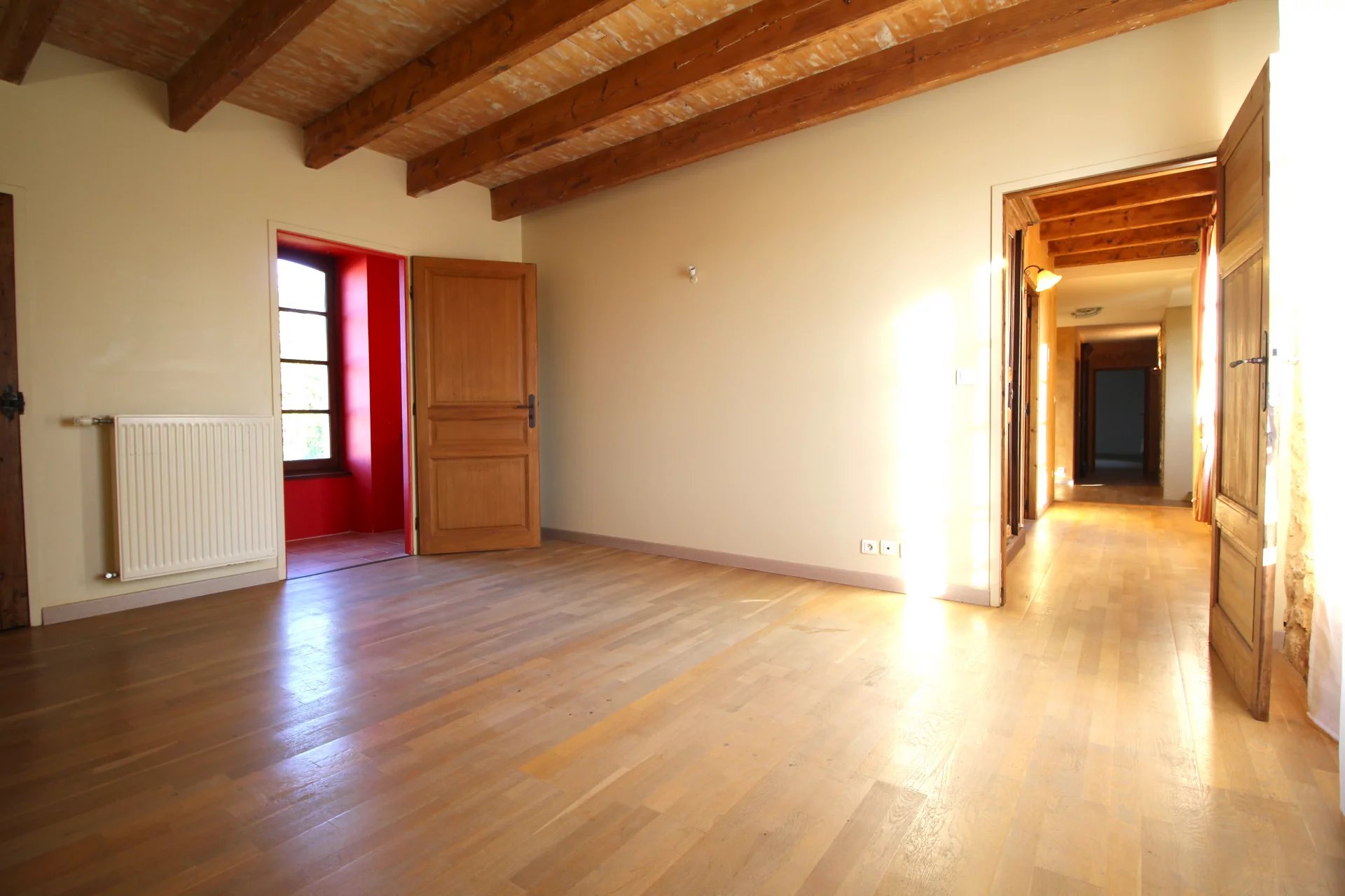 Organic vineyard with lovely wine grower’s house and an all equiped winery, Midi-Pyrénées – France – BVI65702