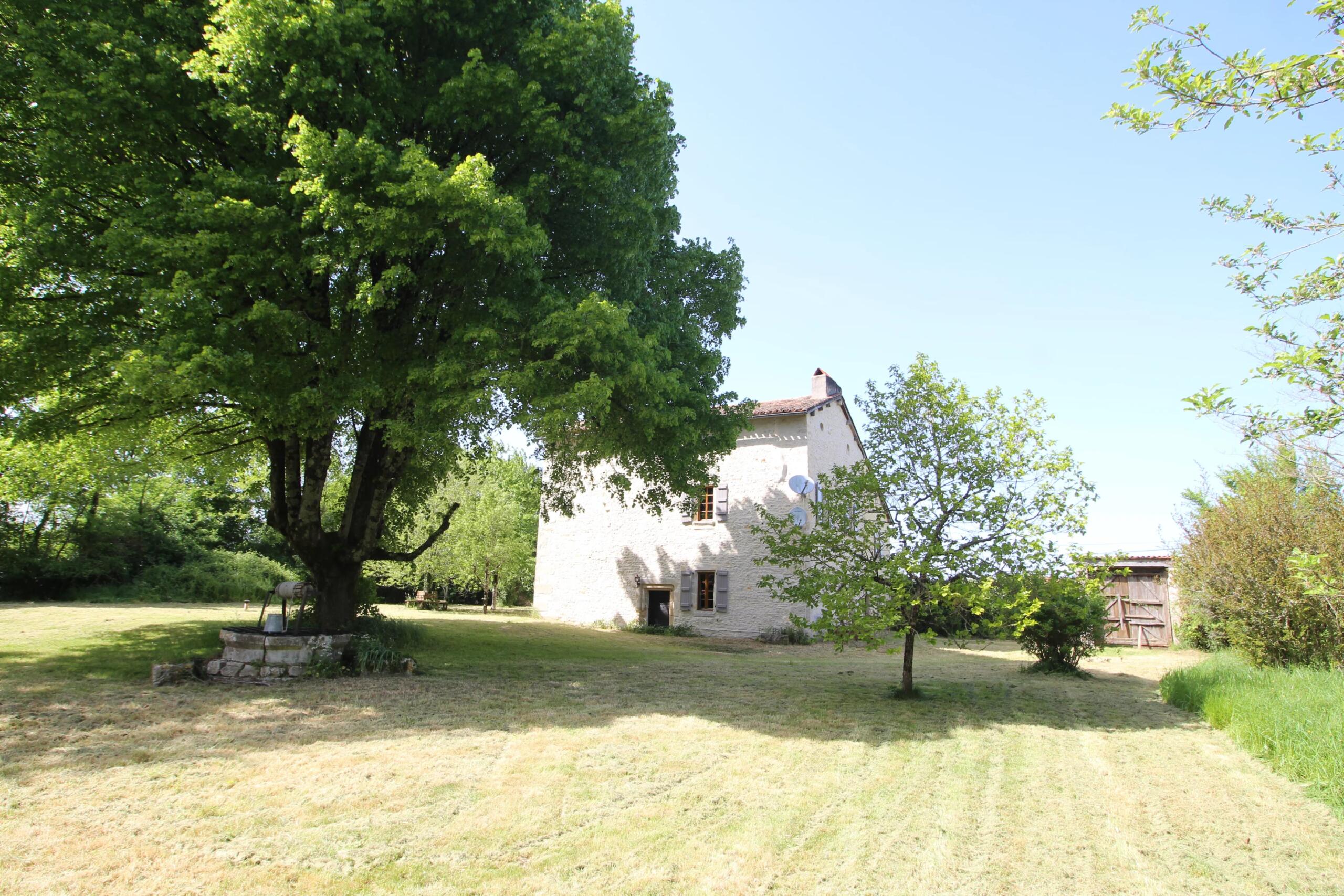 17th century historic ‘Logis’., Poitou-Charentes – France – BVI82590