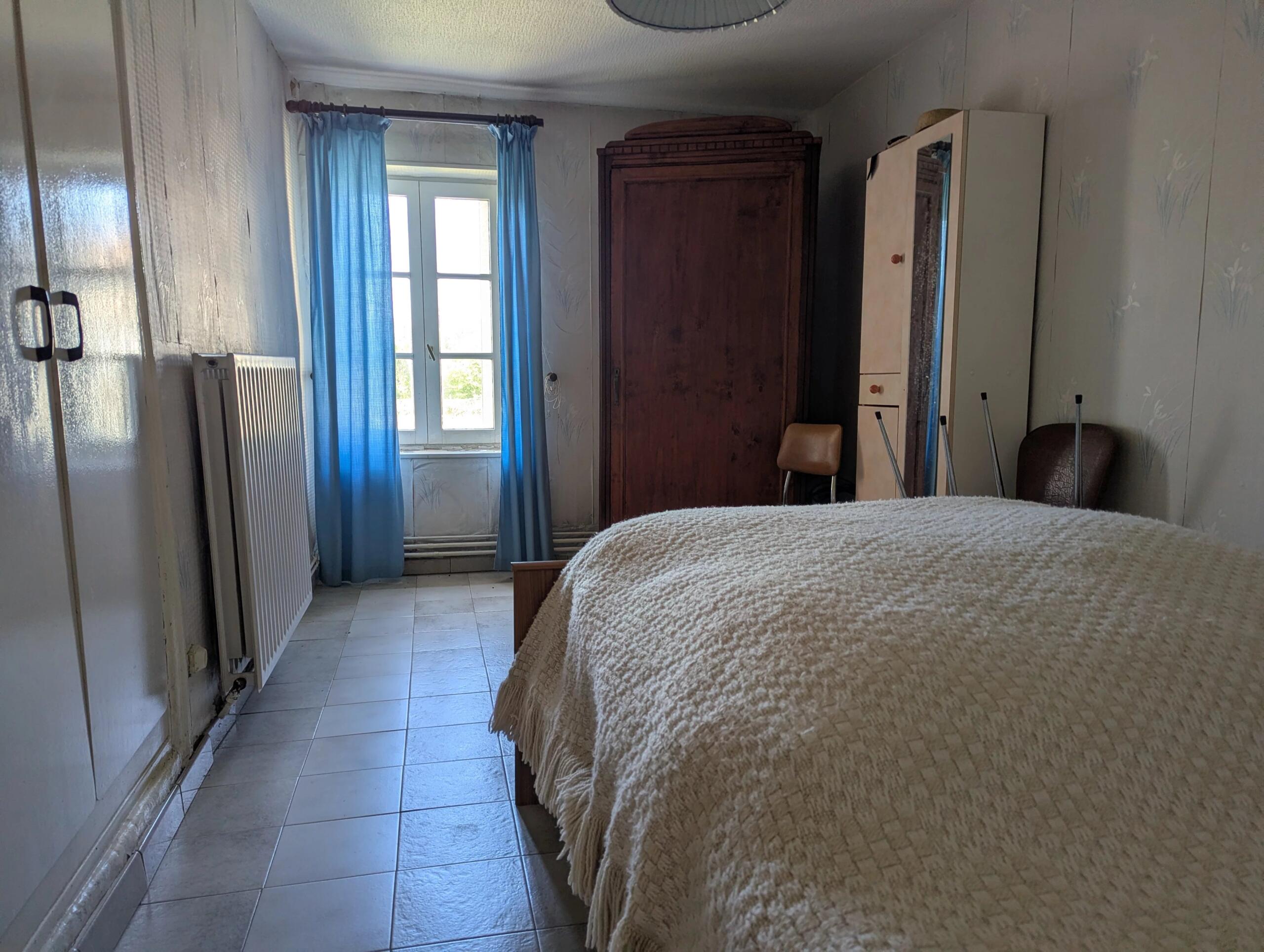 Pretty 3 bedroom property with 1.2 hectares of land, Poitou-Charentes – France – BVI84872