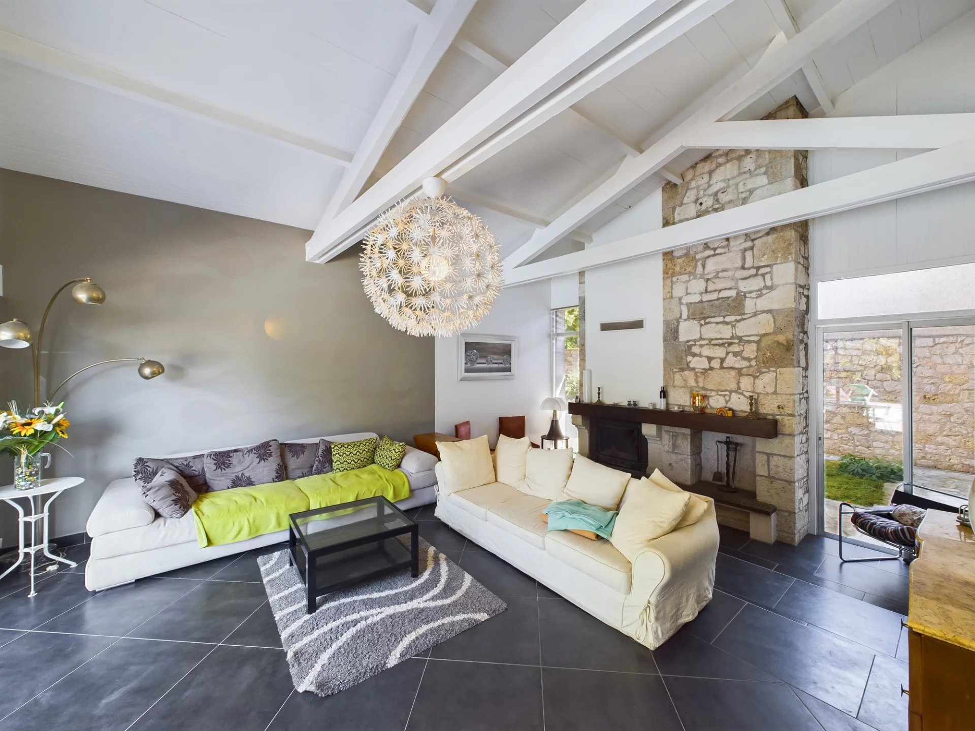 Splendid architect-designed house with a retro/chic feel, Aquitaine – France – BVI69981