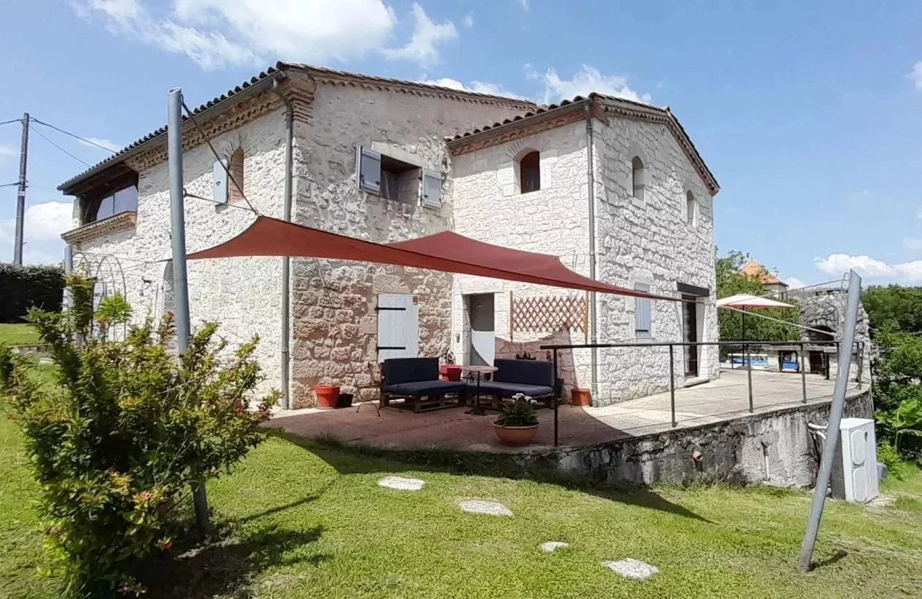 Lovely stone house, Aquitaine – France – BVI70546