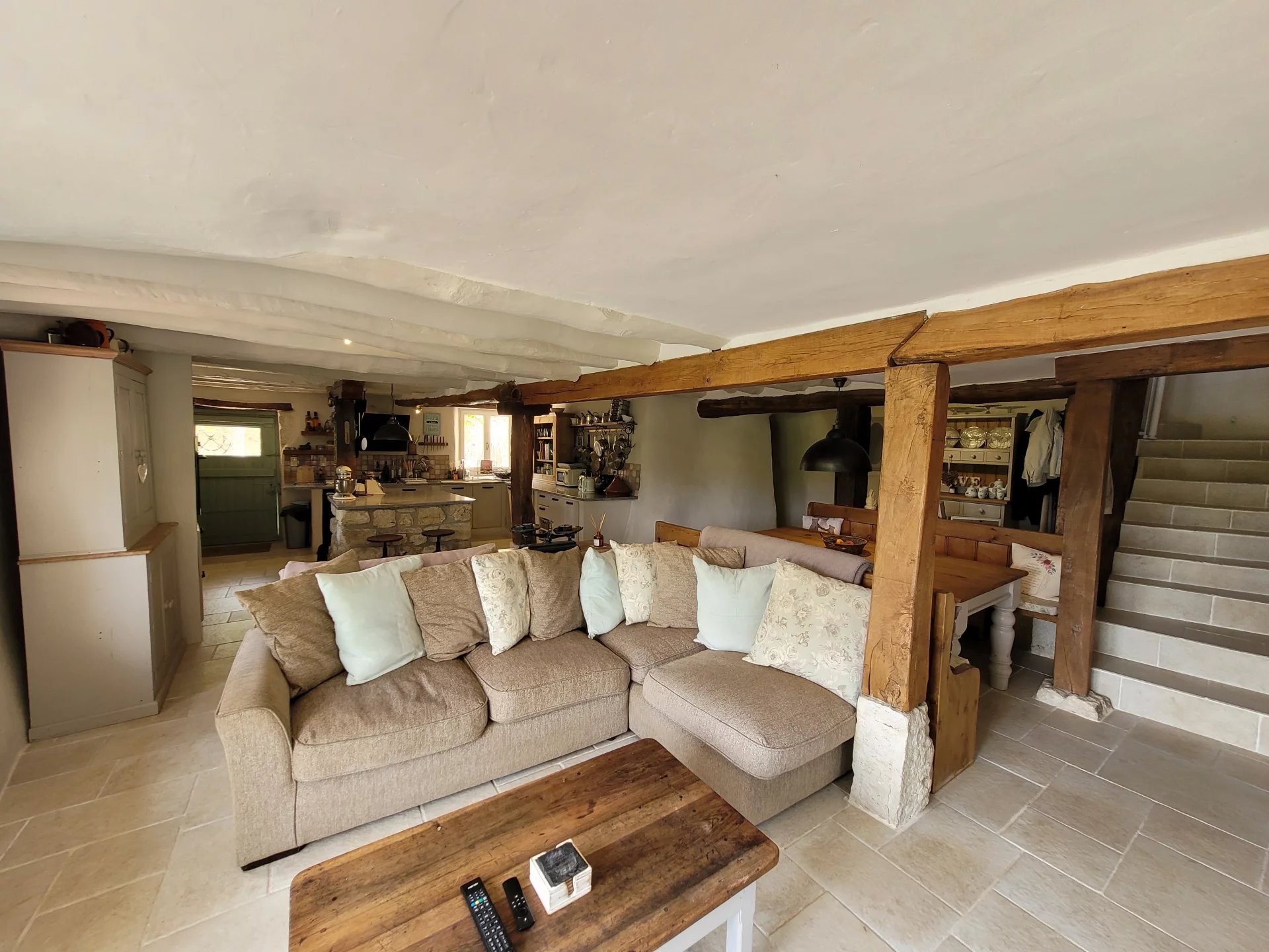 Large stone house with pool, Aquitaine – France – BVI66957