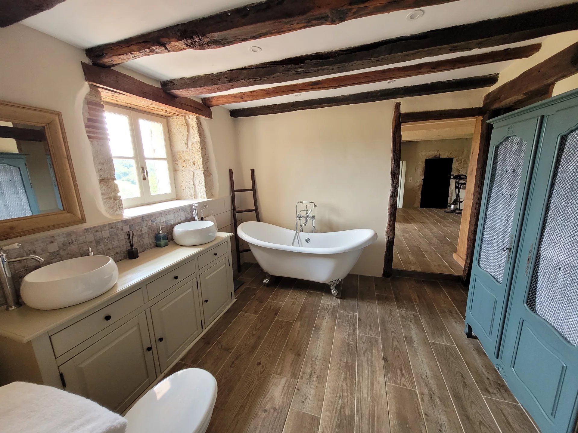 Large stone house with pool, Aquitaine – France – BVI66957