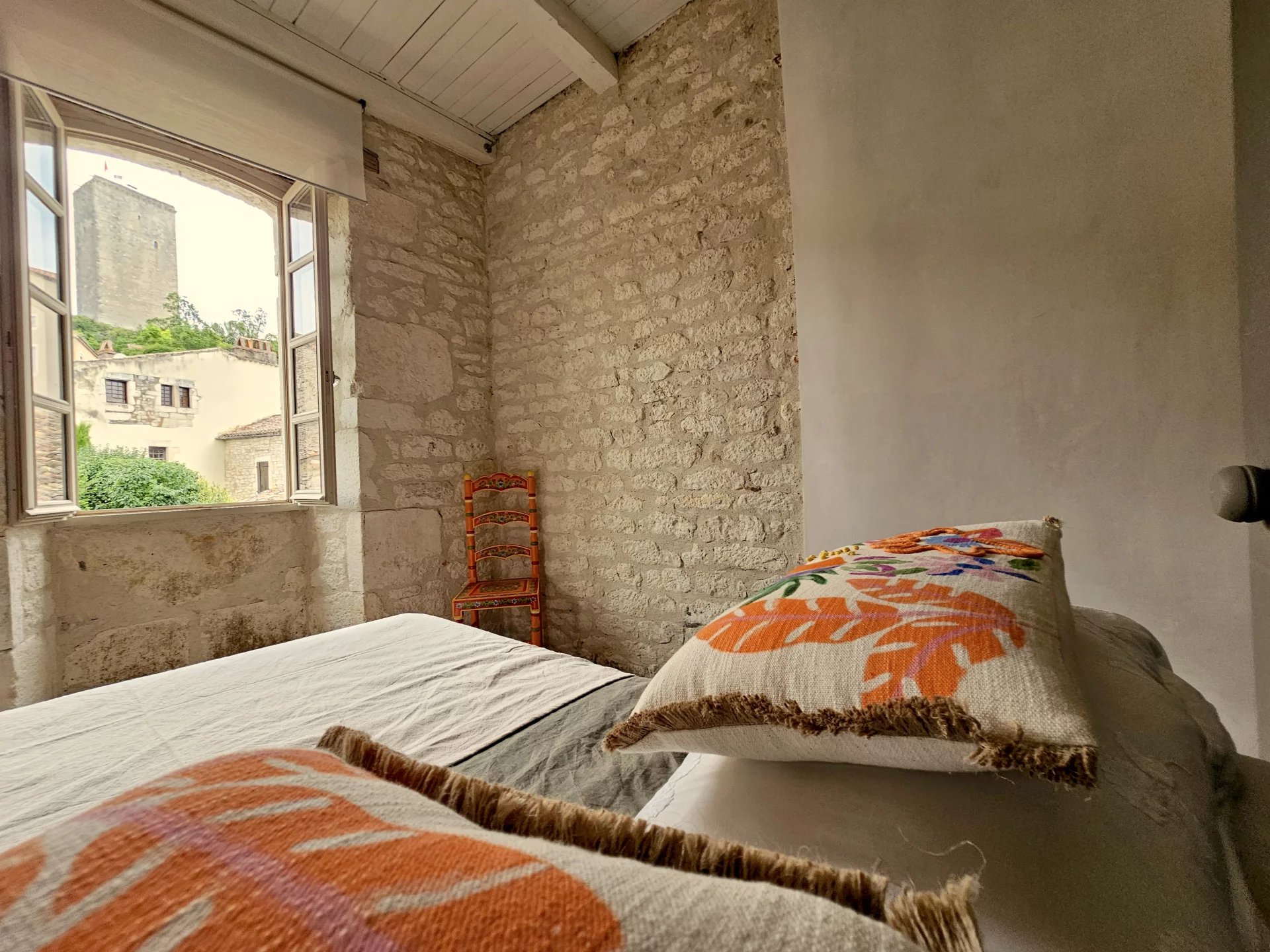 Fully restored property with income potential, Midi-Pyrénées – France – BVI72729