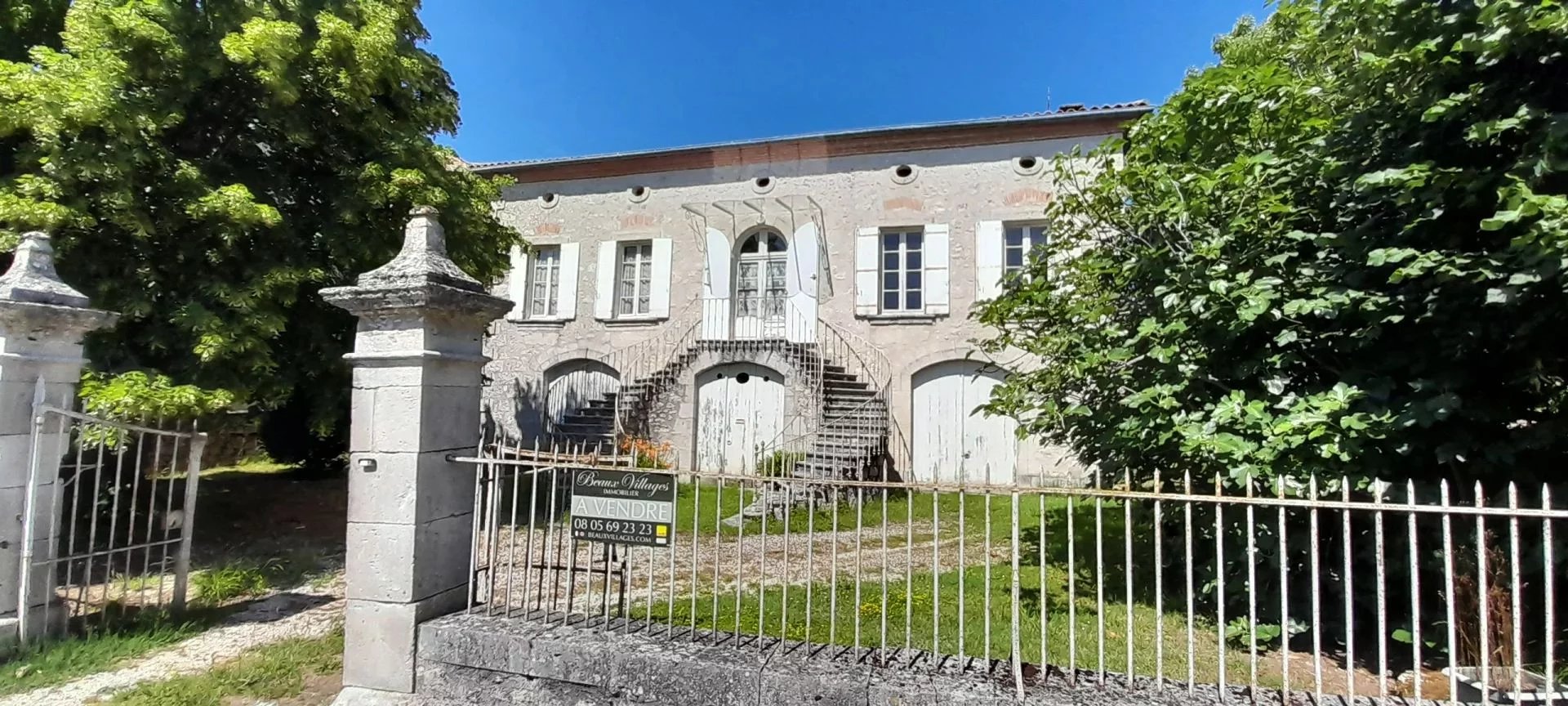 Village House in Beauville: 4 Beds, Solar, Fireplace, Aquitaine – France – BVI70193