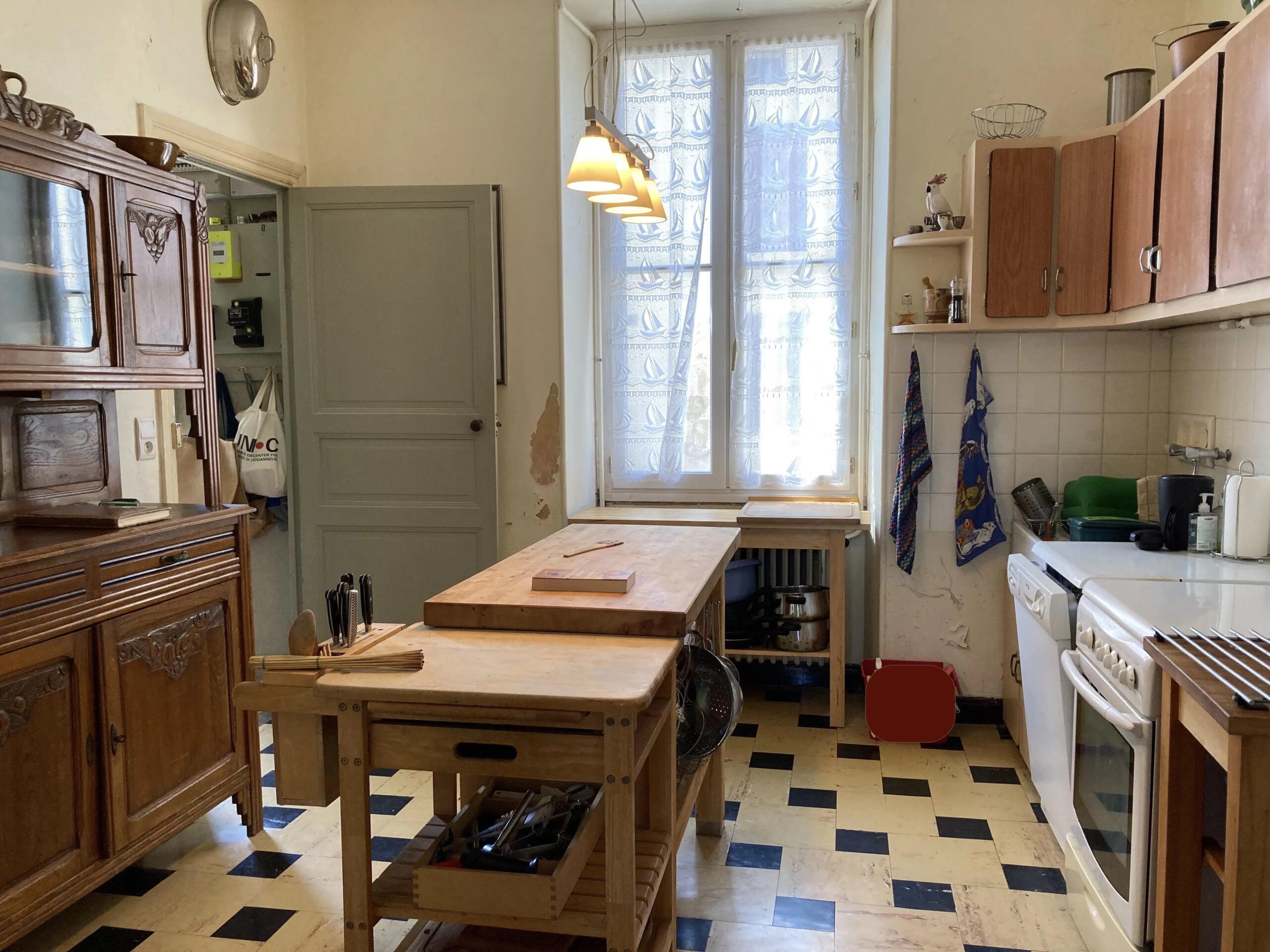 Beautiful townhouse with pool and music hall, Poitou-Charentes – France – BVI71577
