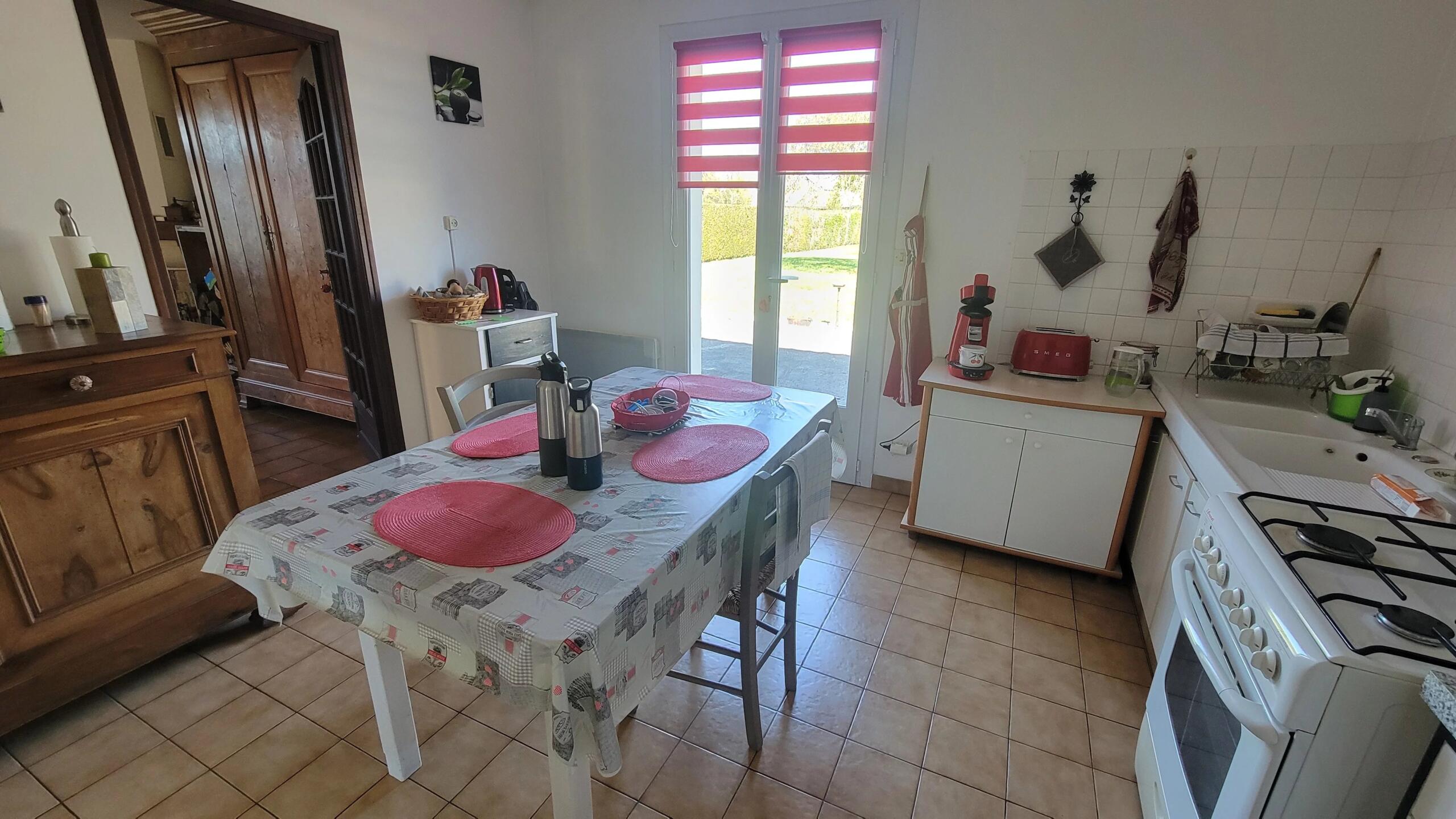 Near Ruffec, a single-storey detached house with three bedrooms, a garage and a garden, Poitou-Charentes – France – BVI85378