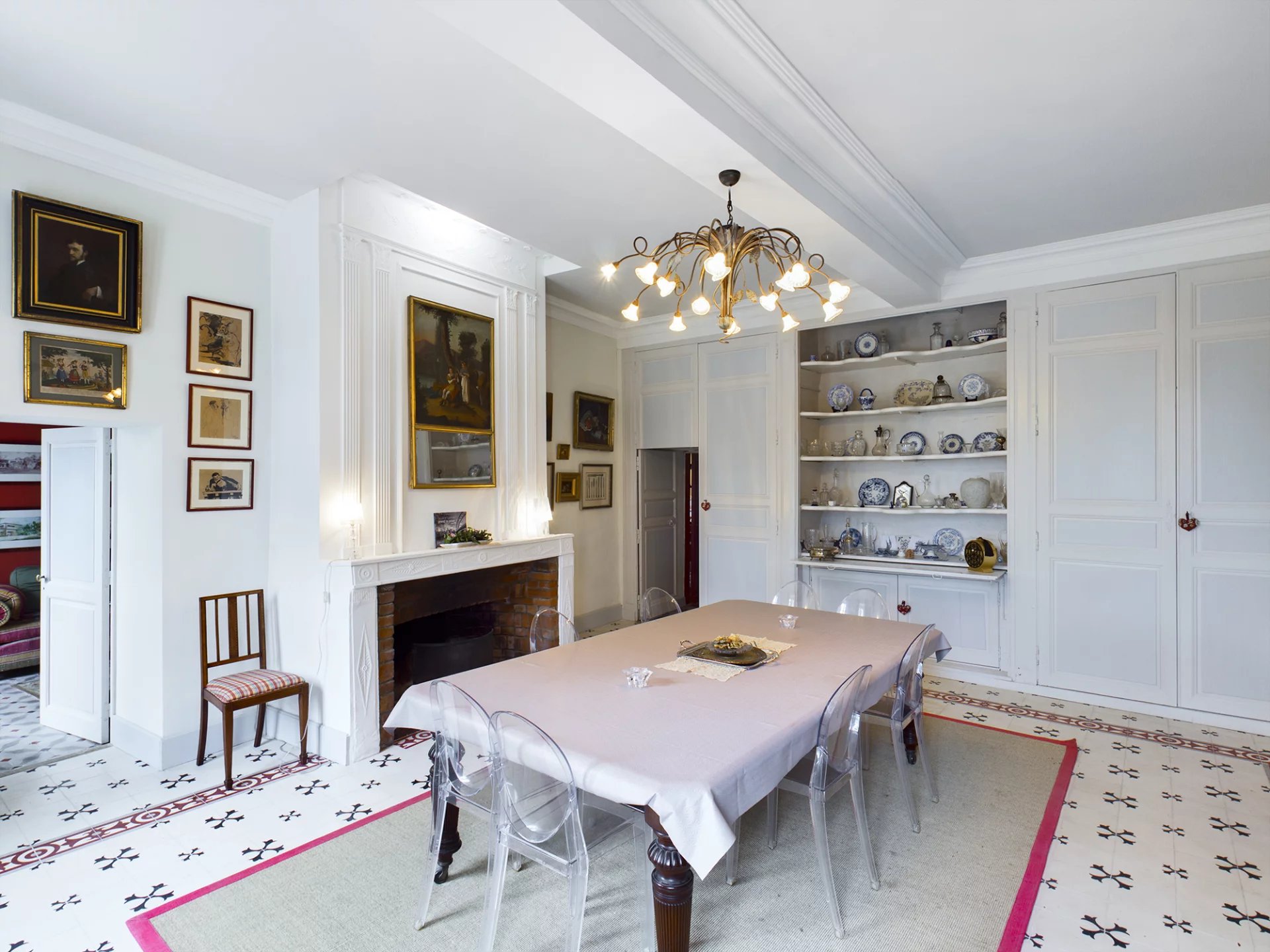 Superb manor house surrounded by a terraced garden close to the Lot, Aquitaine – France – BVI61108