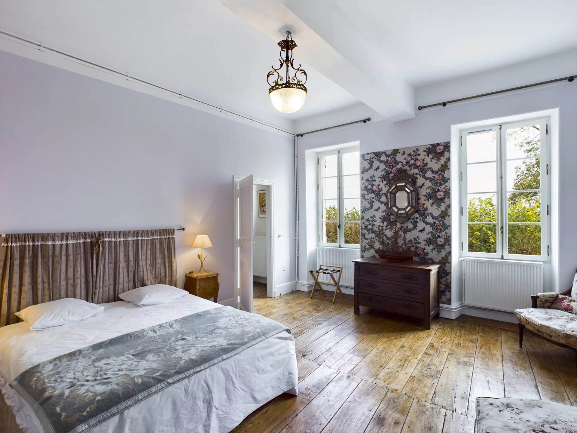Superb manor house surrounded by a terraced garden close to the Lot, Aquitaine – France – BVI61108