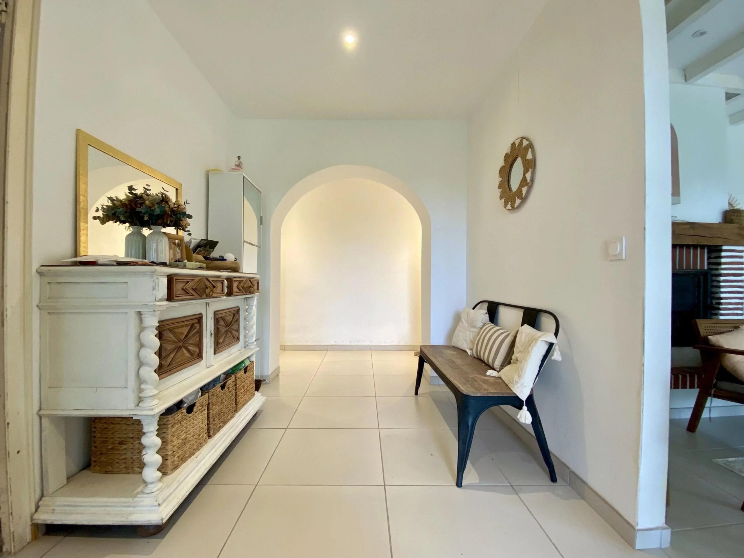 Lovely, light-filled country house near all amenities, Aquitaine – France – BVI85118