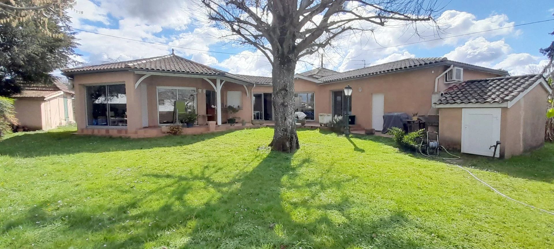 Superb single storey home, Aquitaine – France – BVI69912