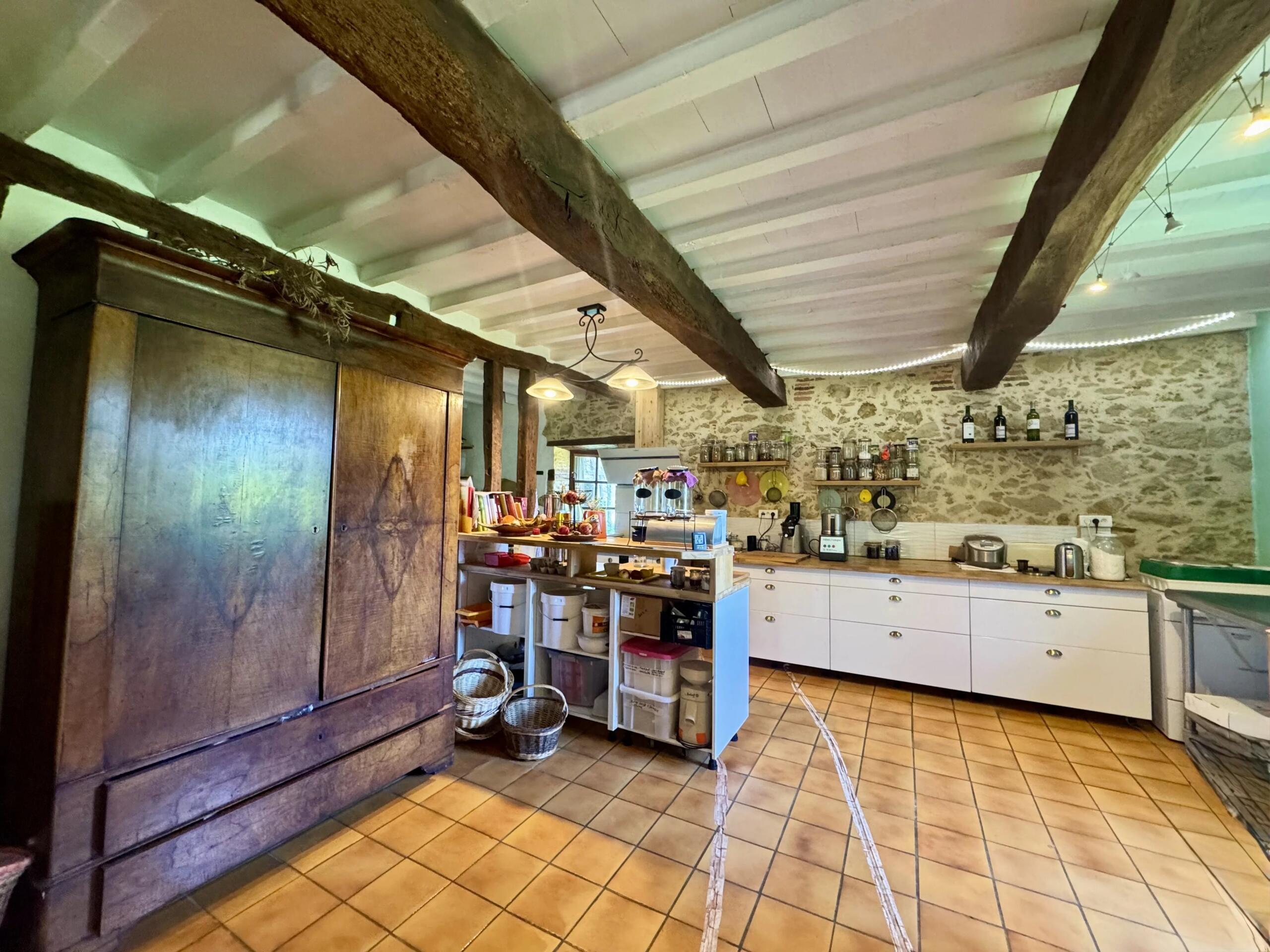 Authentic Gascon house, Midi-Pyrénées – France – BVI85560