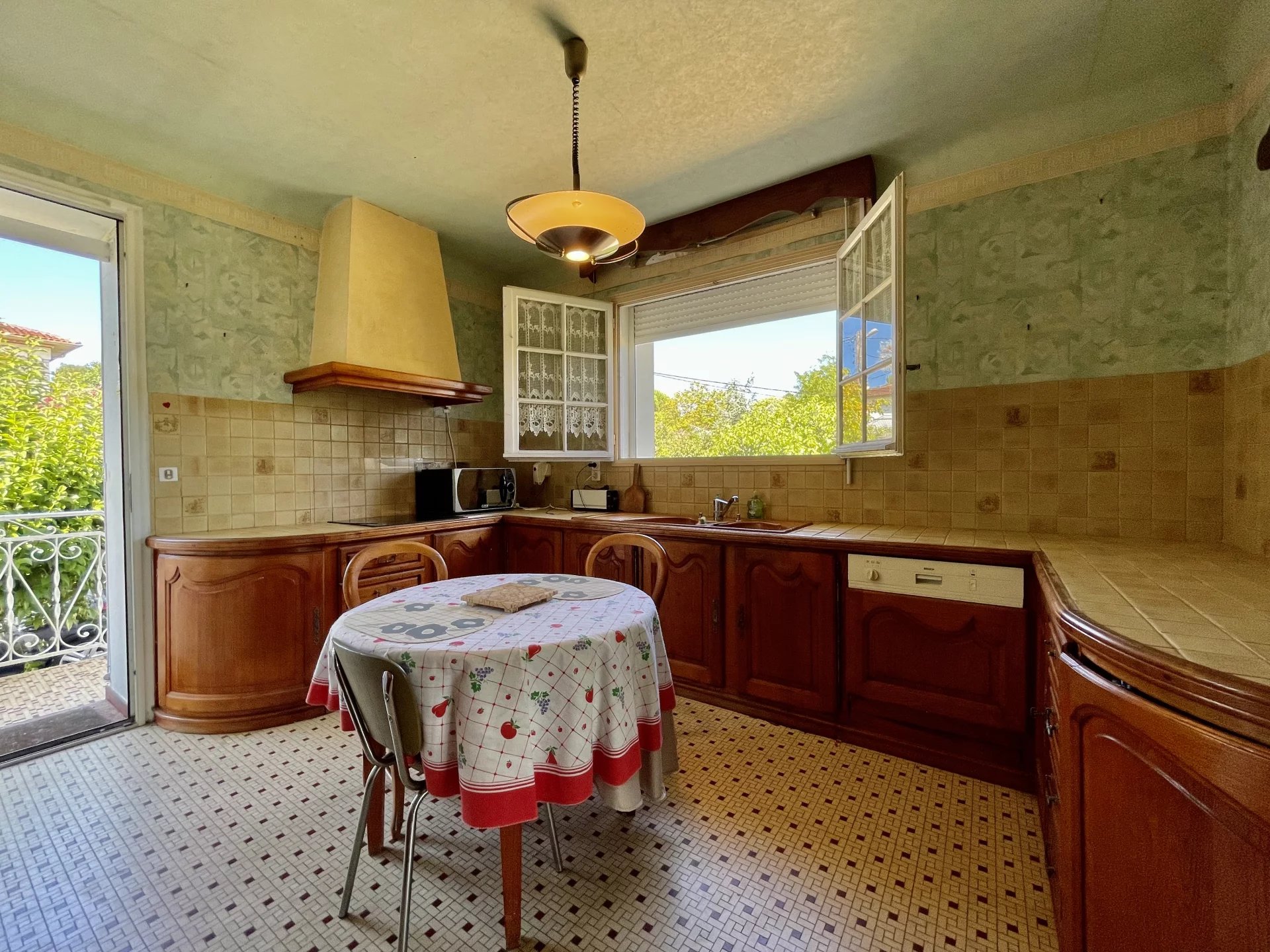House in the hills above Villeneuve sur lot, Aquitaine – France – BVI71813