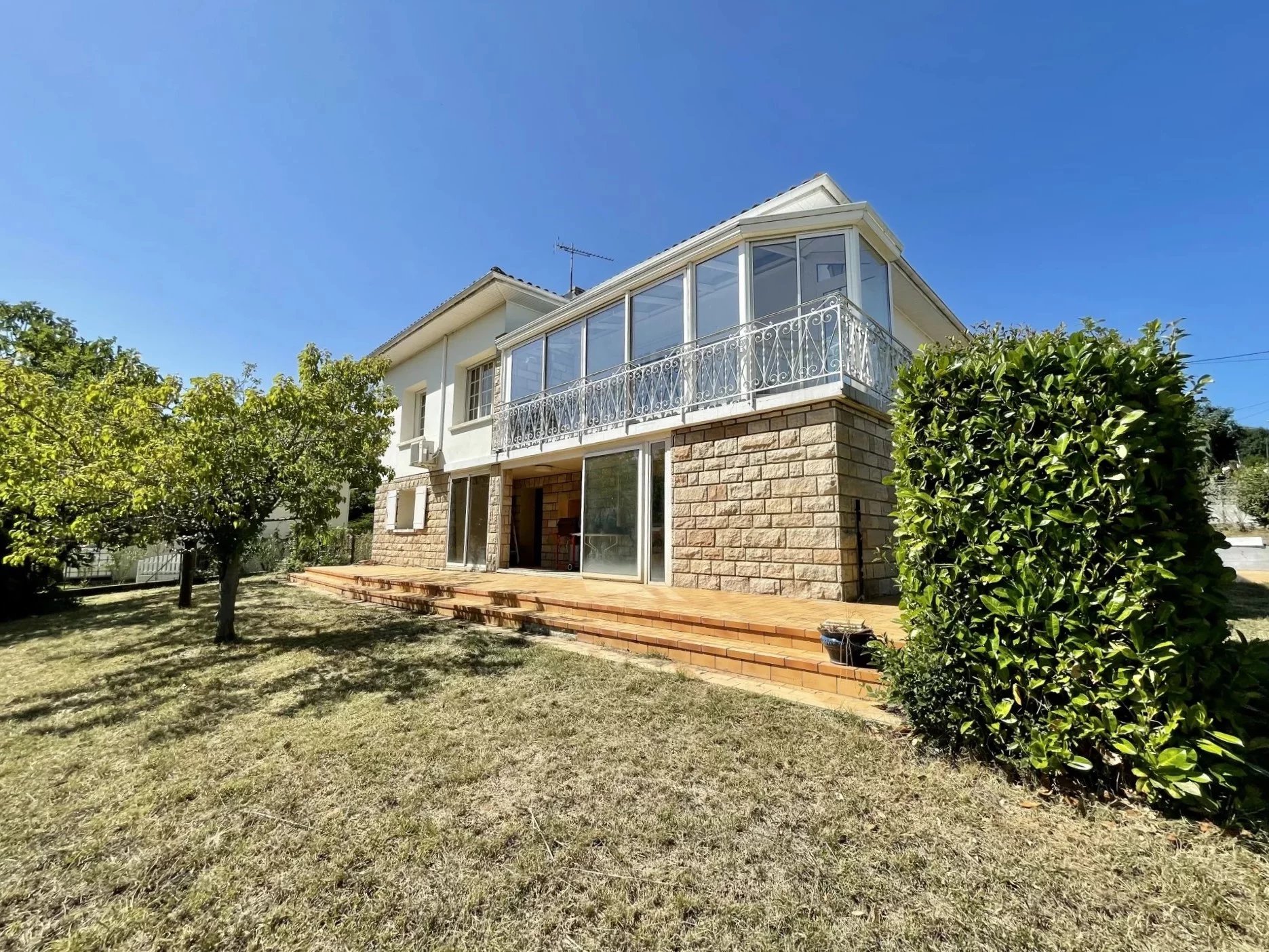 House in the hills above Villeneuve sur lot, Aquitaine – France – BVI71813