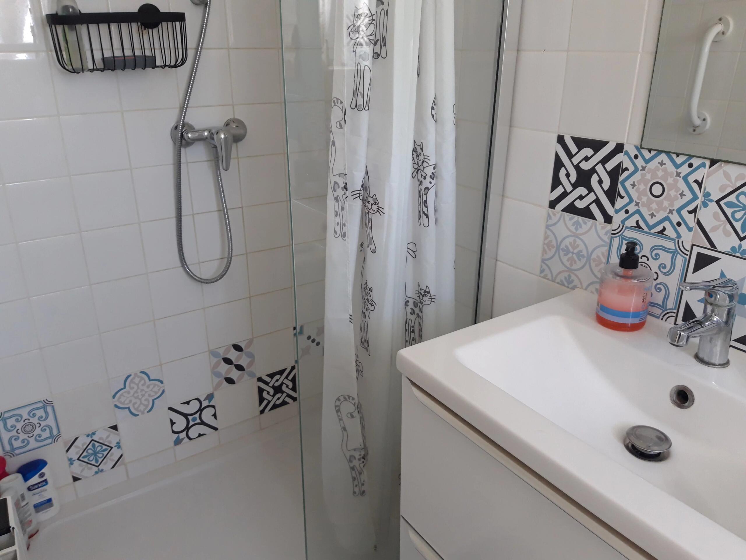Pretty cottage with countryside views, Centre – France – BVI79388