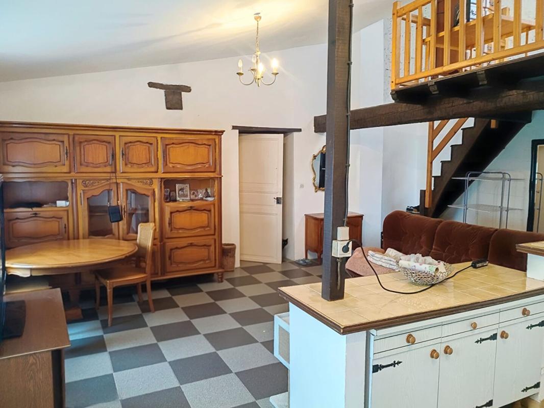 6 bedroom maison in Les Pujols, Ariège, France