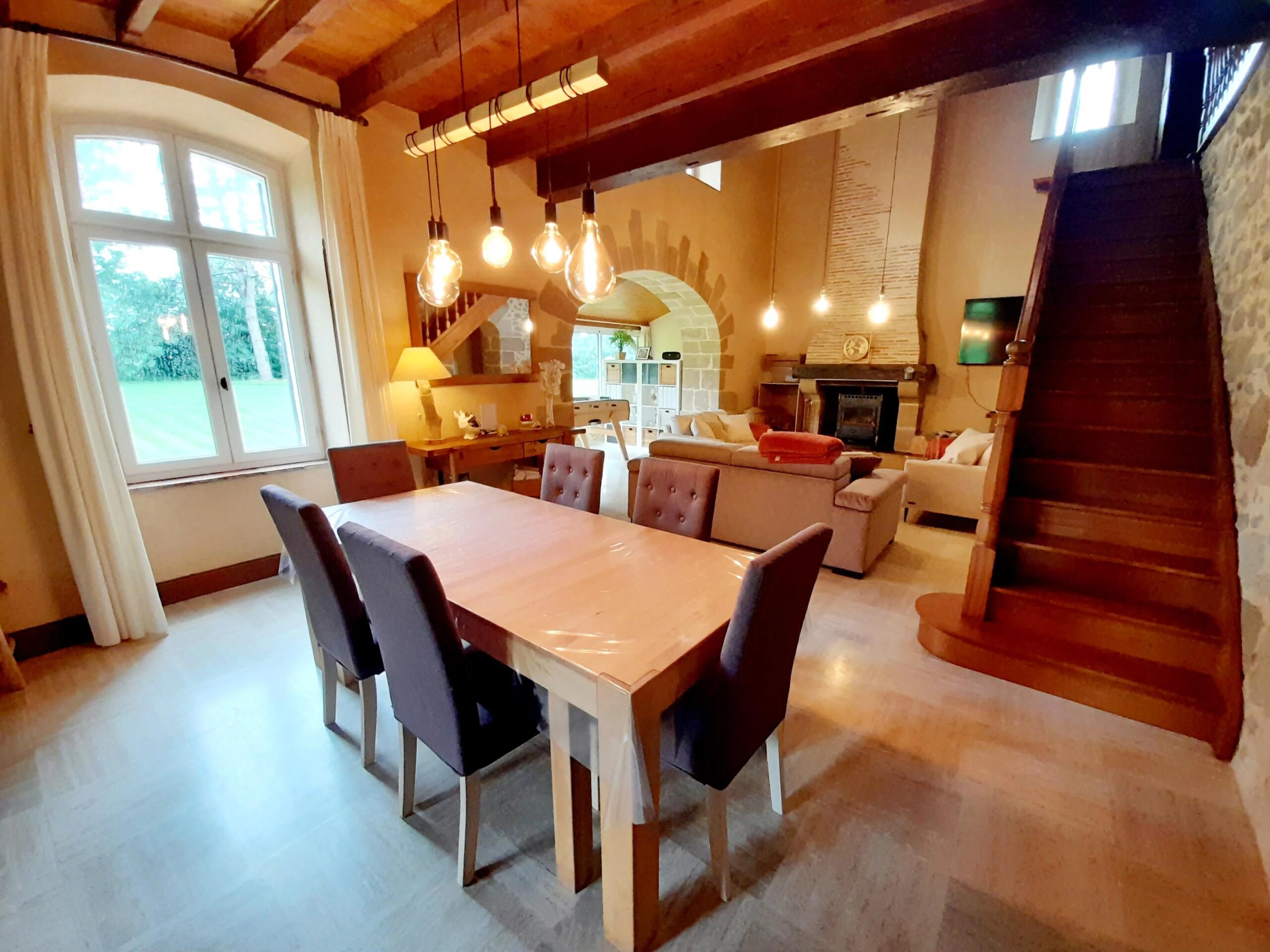Pretty stone cottage with 4 bedrooms, a large garage and carport, Aquitaine – France – BVI85491