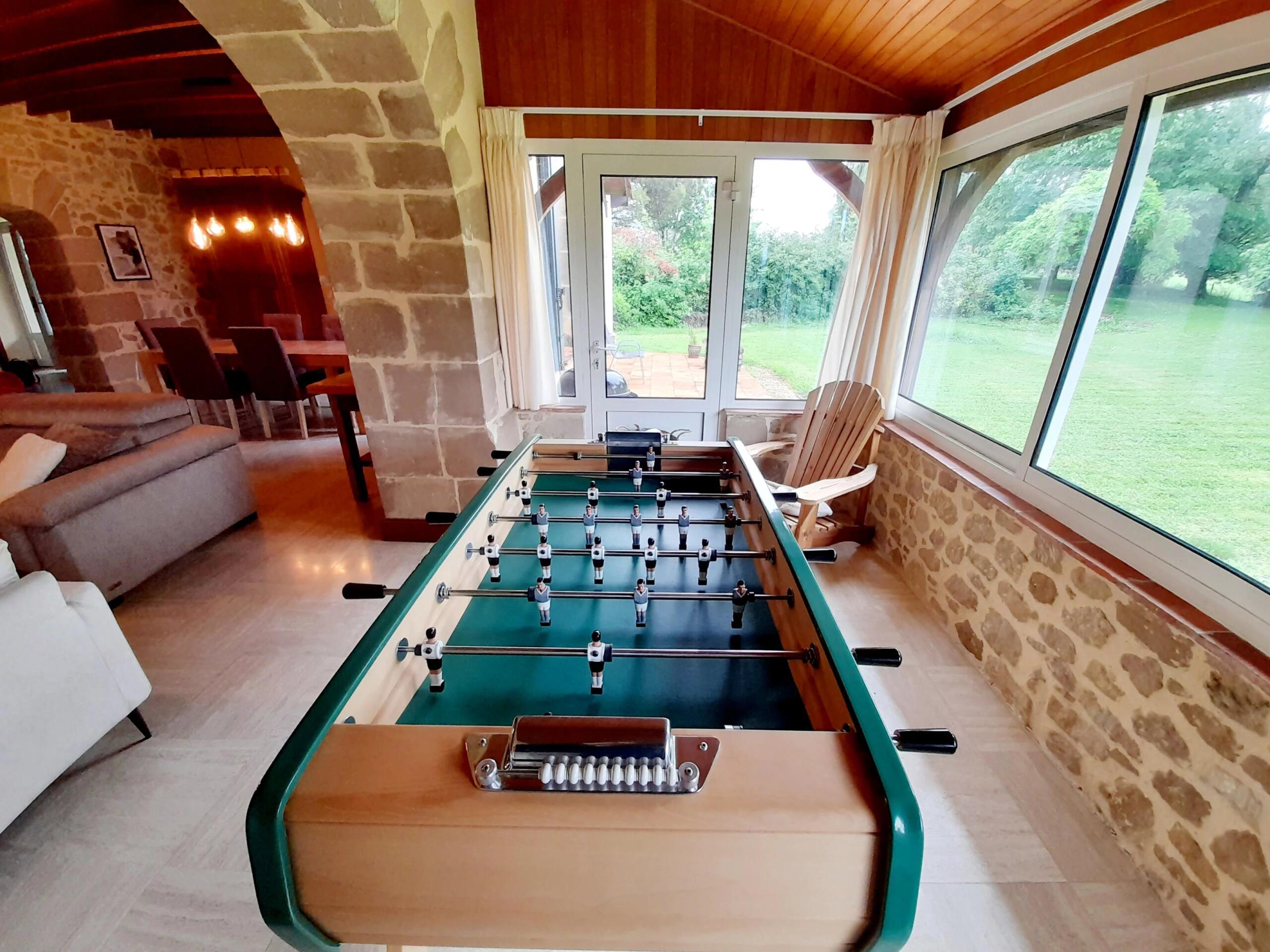 Pretty stone cottage with 4 bedrooms, a large garage and carport, Aquitaine – France – BVI85491