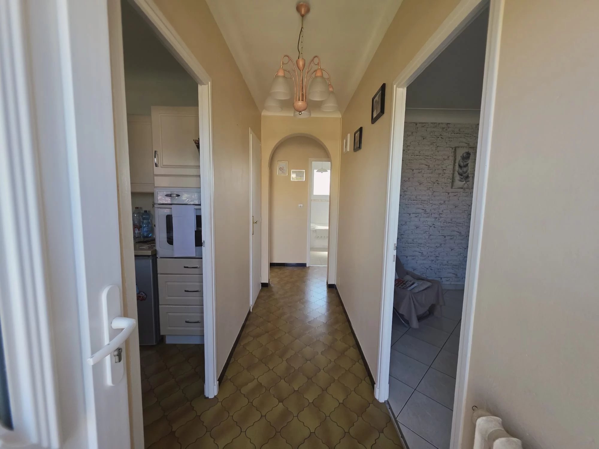 Comfortable Family Home with Versatile Living Space, Aquitaine – France – BVI85280